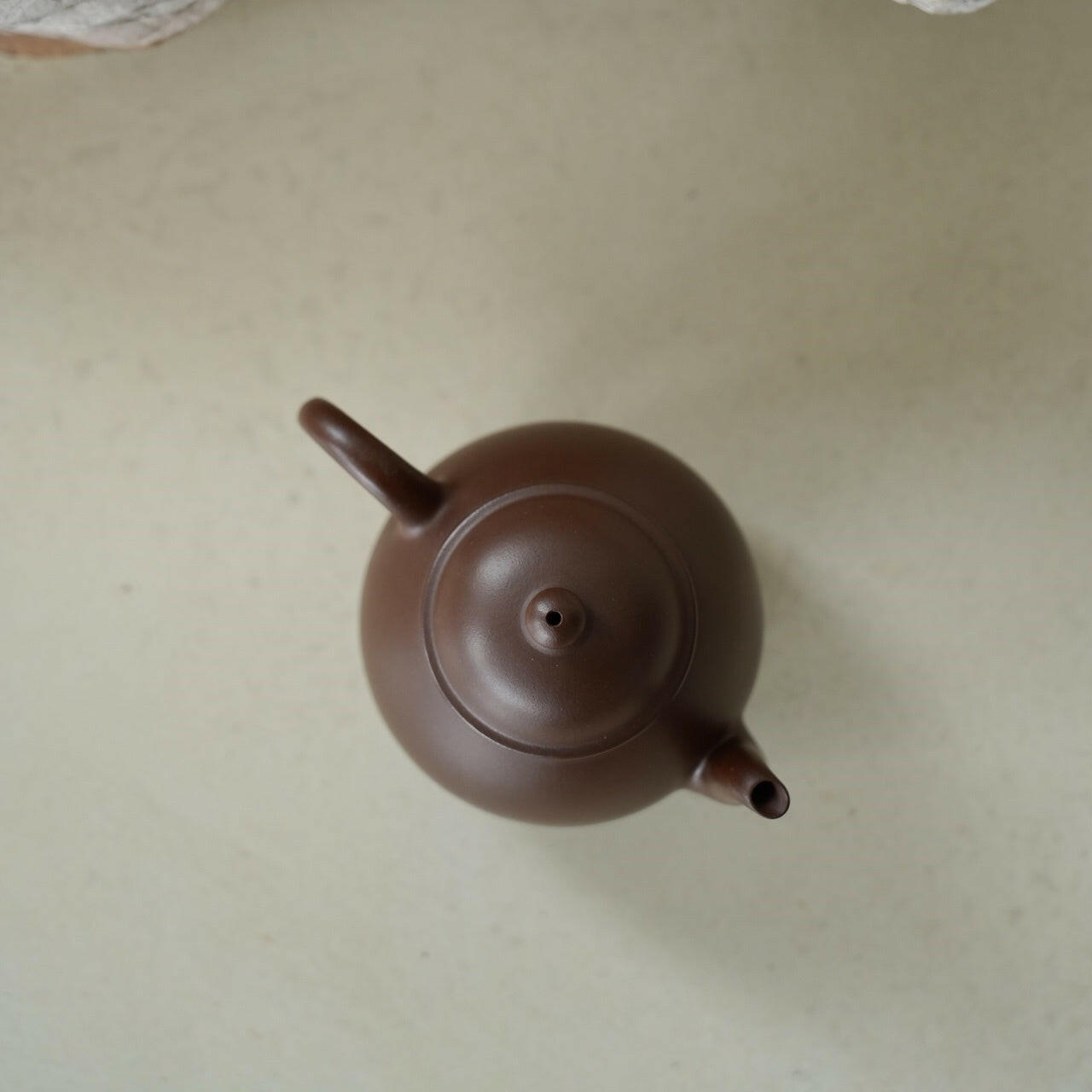 Zhu Hua Ding Zu 180cc - Yixing Handmade Teapot 江苏宜兴