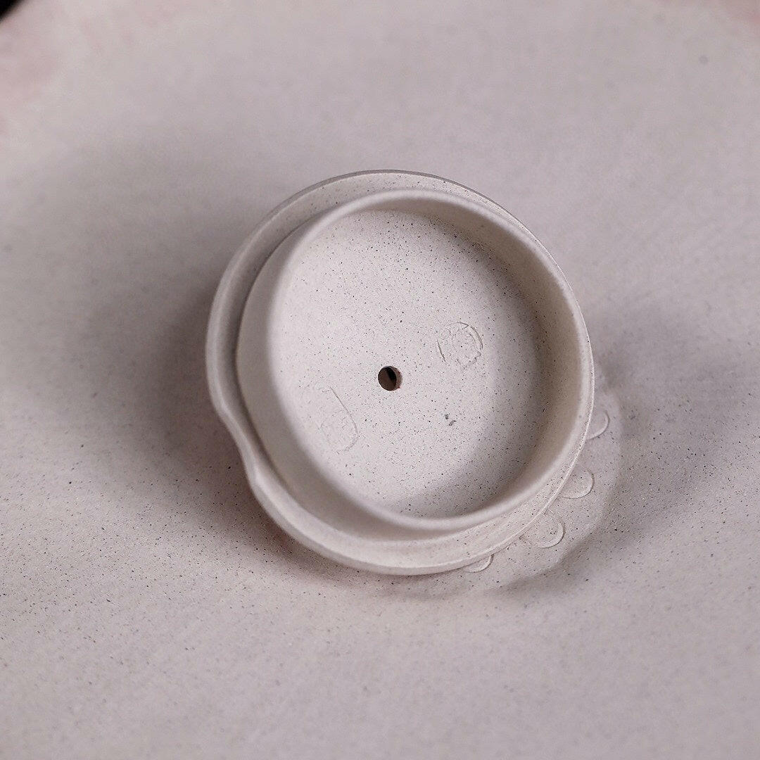 Shou Tao 170cc - Yixing Handmade Teapot 江苏宜兴