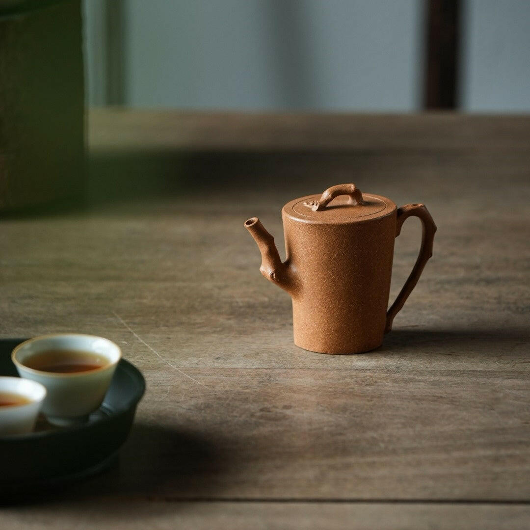 Gui Fei Zhu 170cc/90cc - Yixing Handmade Teapot 江苏宜兴