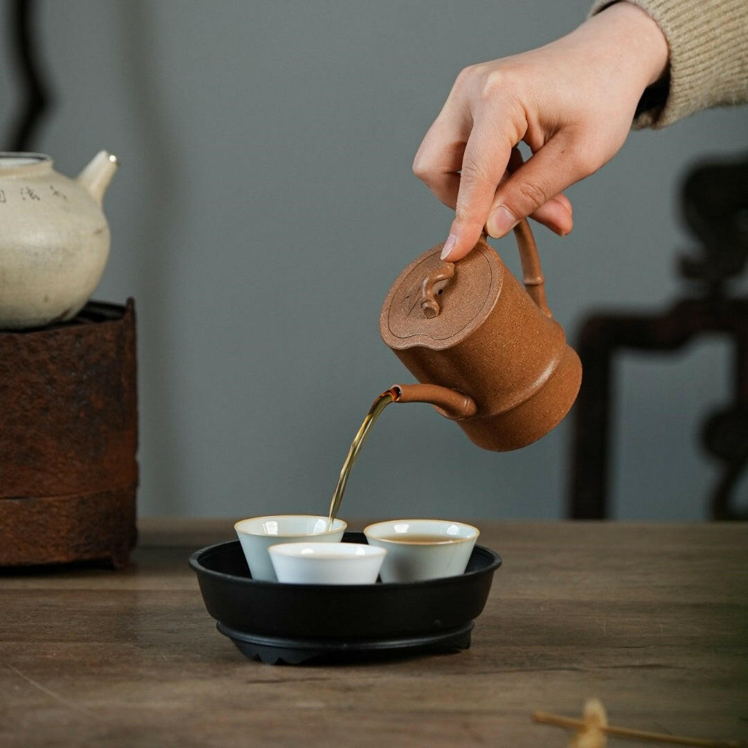 Gui Fei Zhu 170cc/90cc - Yixing Handmade Teapot 江苏宜兴