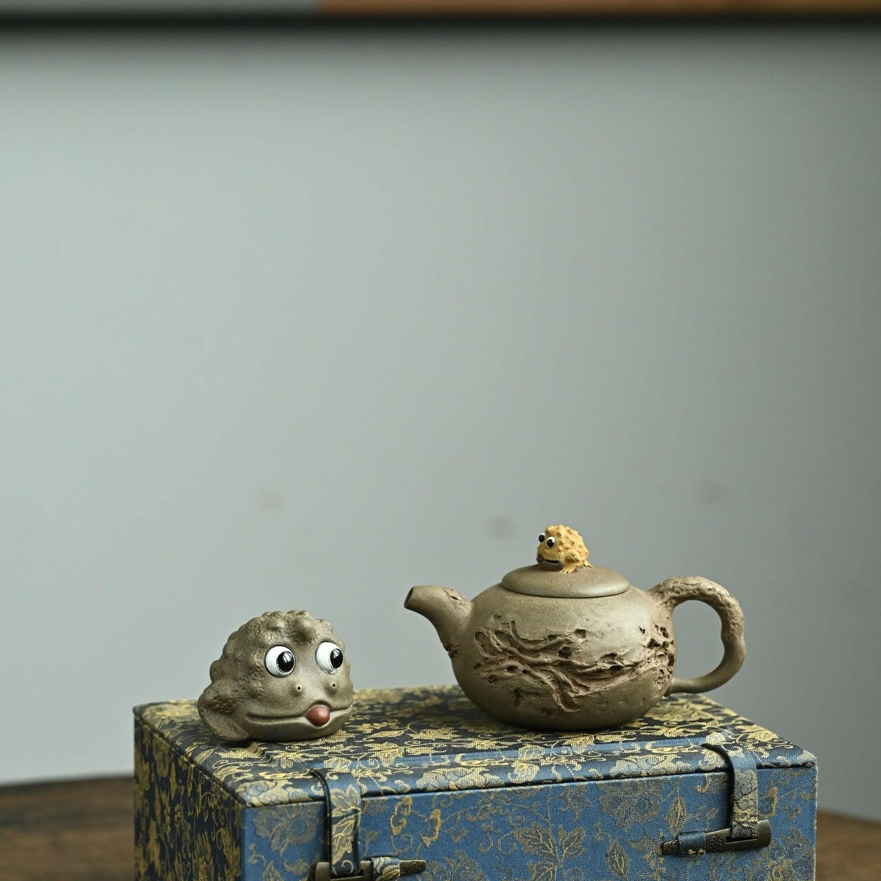 Jian Xi 160cc - Yixing Handmade Teapot 江苏宜兴