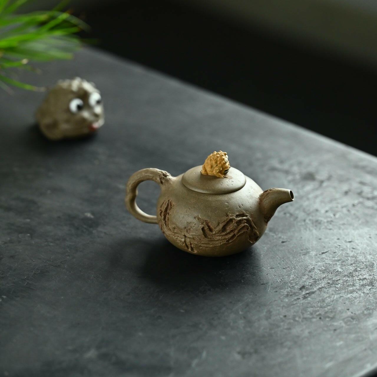 Jian Xi 160cc - Yixing Handmade Teapot 江苏宜兴
