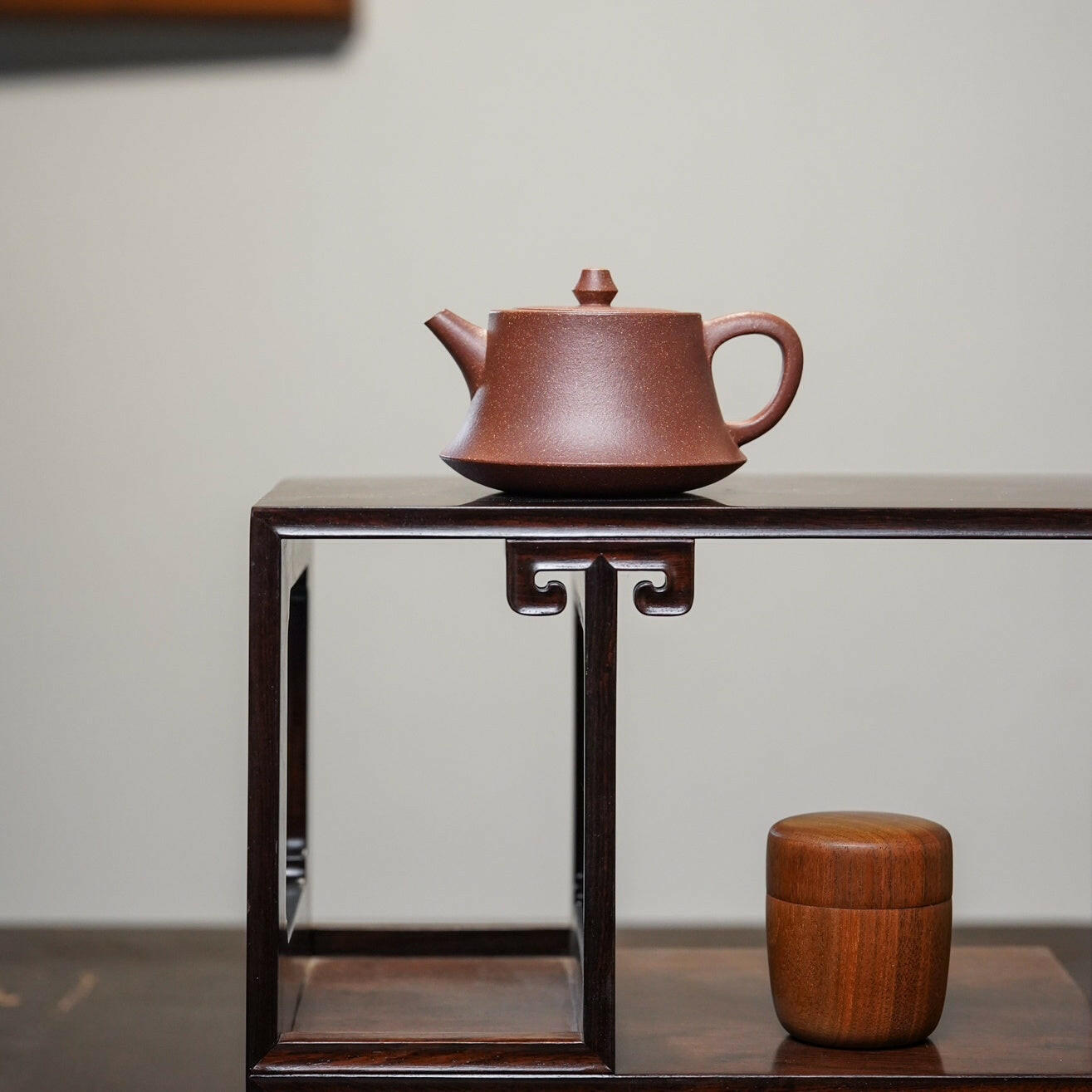 Zhu Chu 180cc - Yixing Handmade Teapot 江苏宜兴