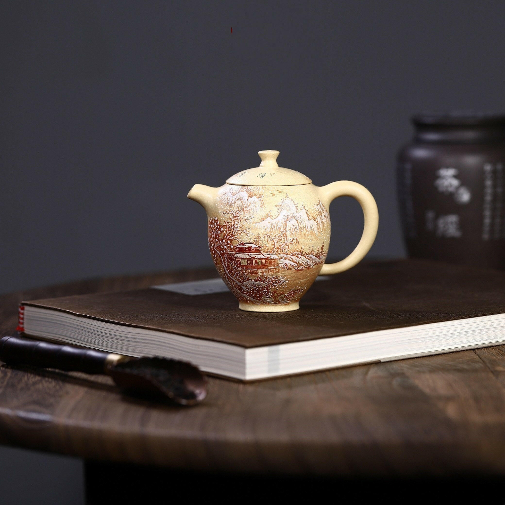 Qing Jiang Diao Xue 130cc - Yixing Handmade Teapot 江苏宜兴
