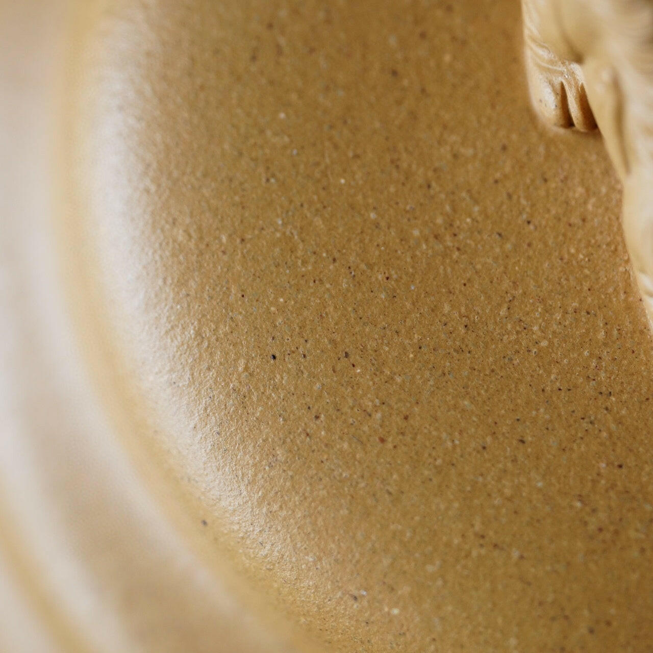 Bu Bu Gao Sheng 200cc - Yixing Handmade Teapot 江苏宜兴