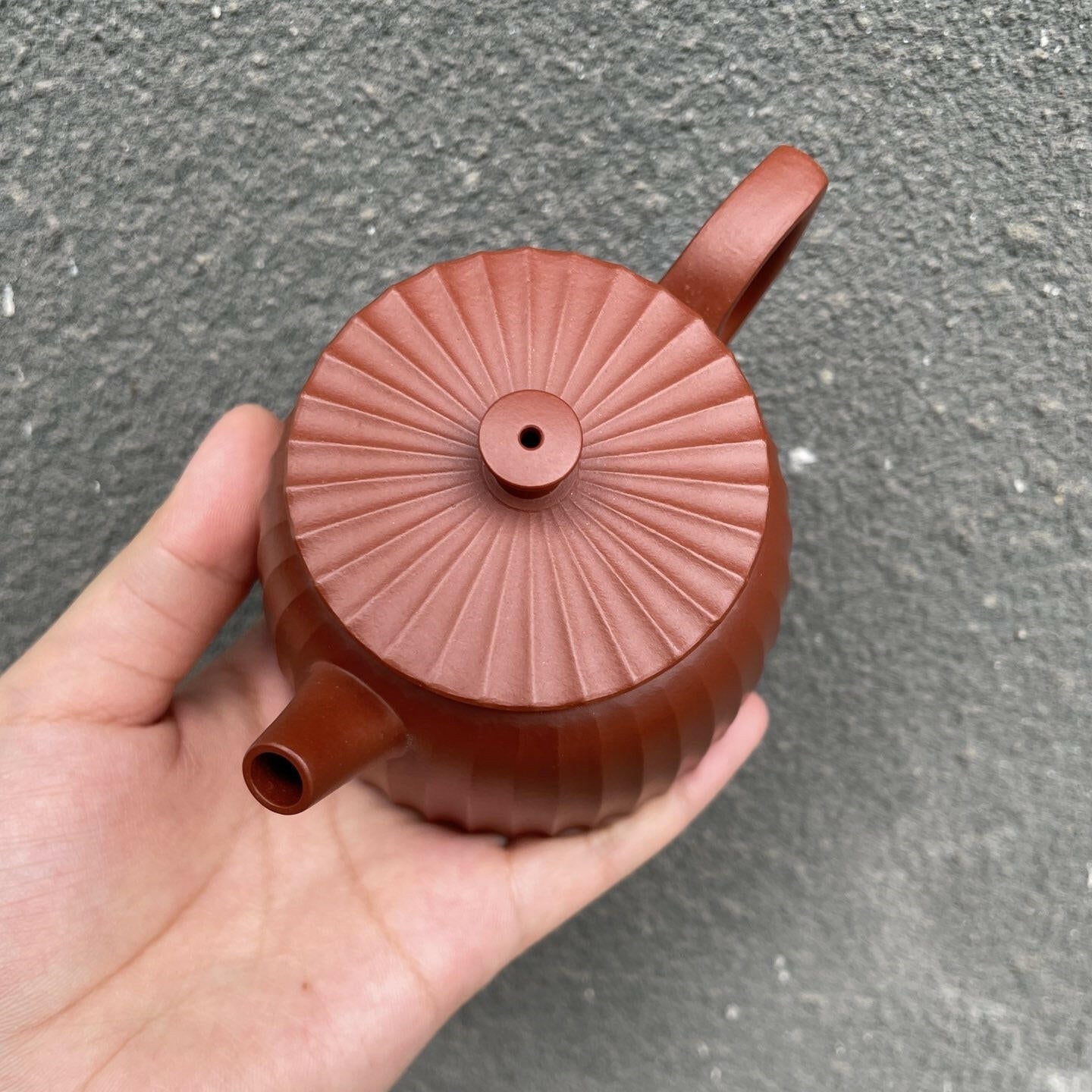 Ping Gai Jing Lan 180cc - Yixing Handmade Teapot 江苏宜兴