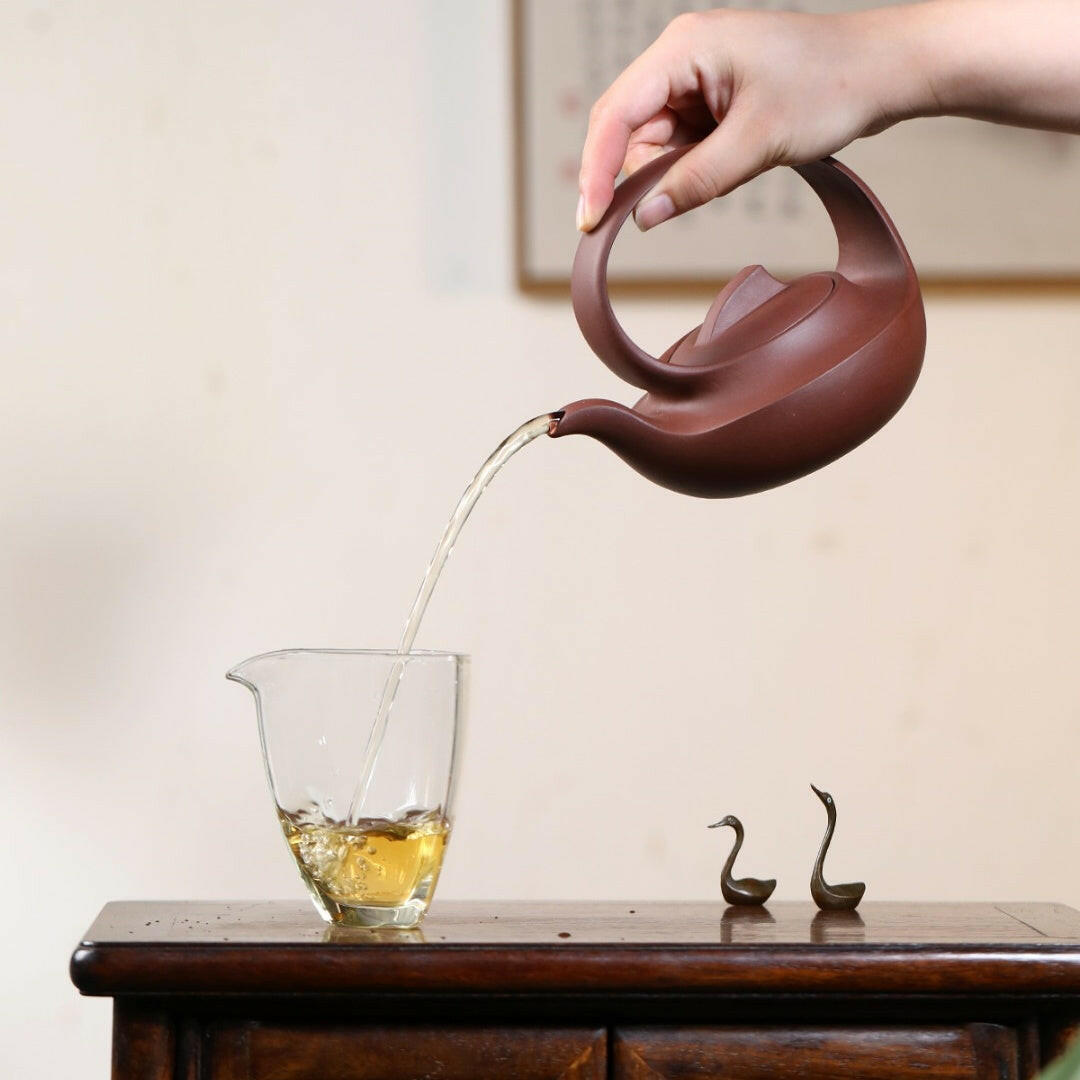 Qu Hu 360cc - Yixing Handmade Teapot 江苏宜兴