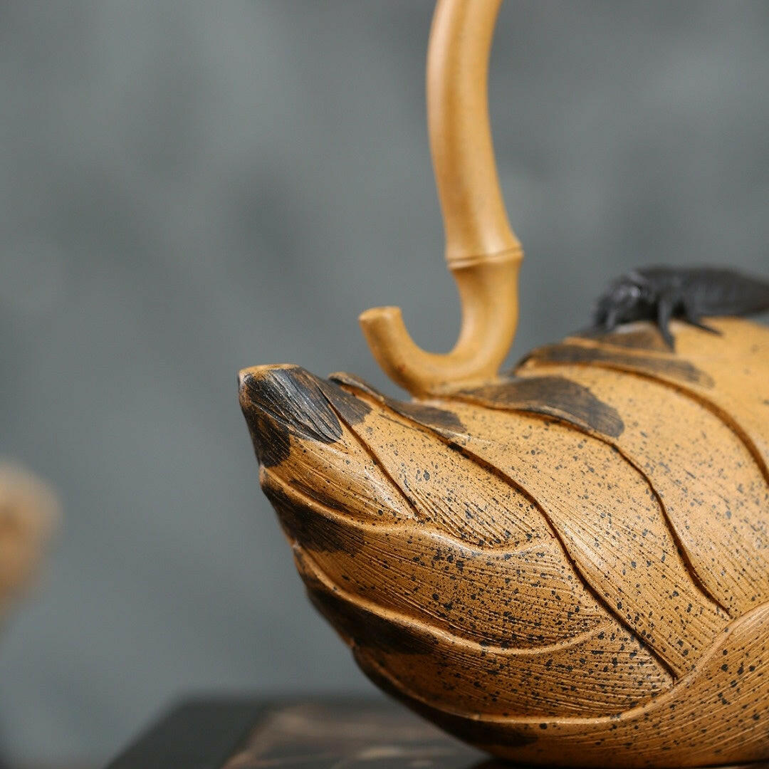 Zhi Zu Ti Liang - Yixing Handmade Teapot 江苏宜兴