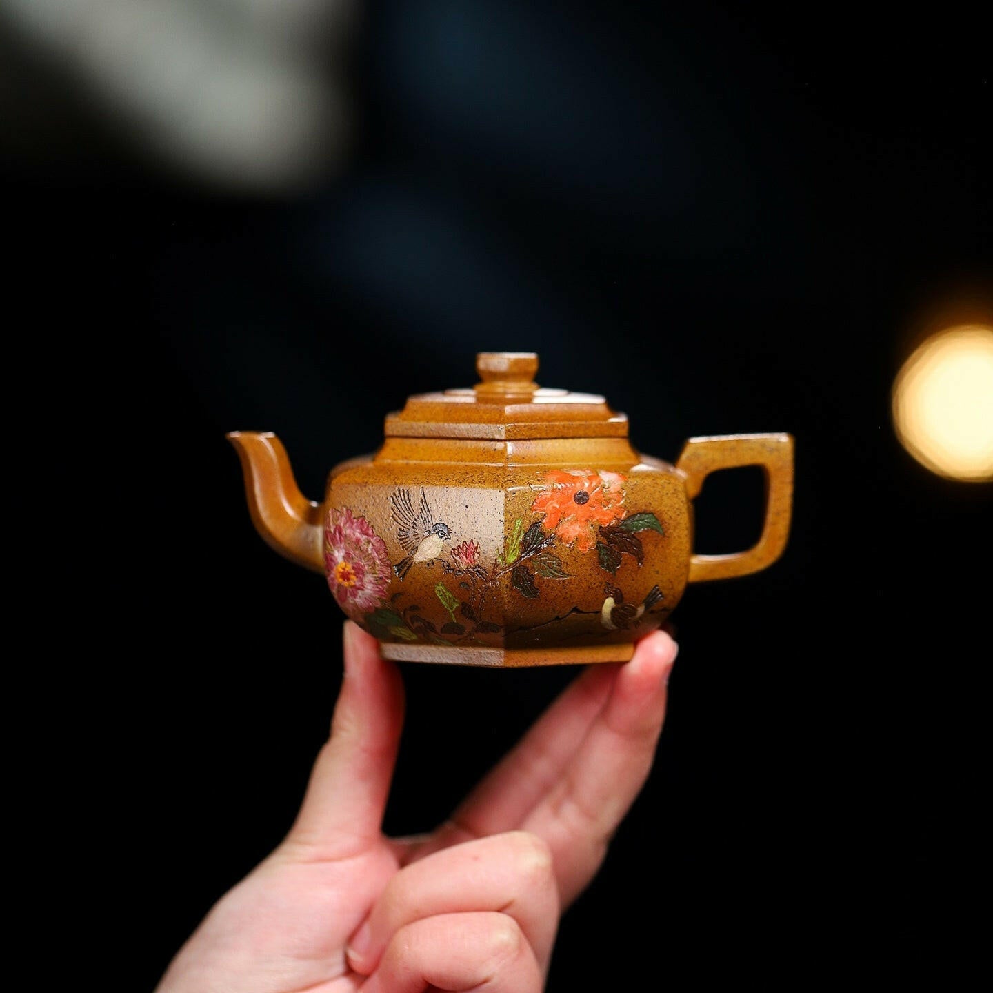 Liu Fang Xue Hua 160cc - Yixing Handmade Teapot 江苏宜兴