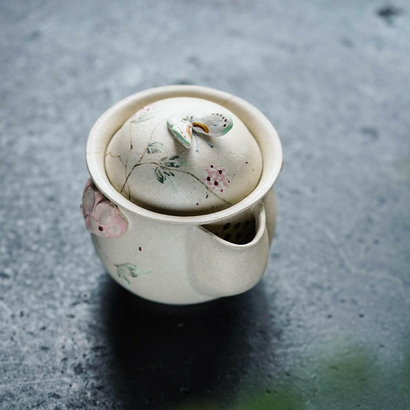 Sheng Hua 140cc - Yixing Handmade Teapot 江苏宜兴