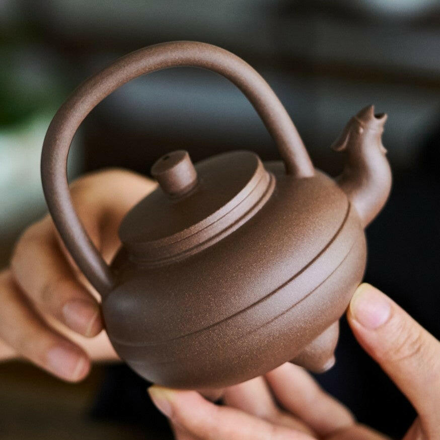 Feng Ming Ti Liang 200cc - Yixing Handmade Teapot 江苏宜兴