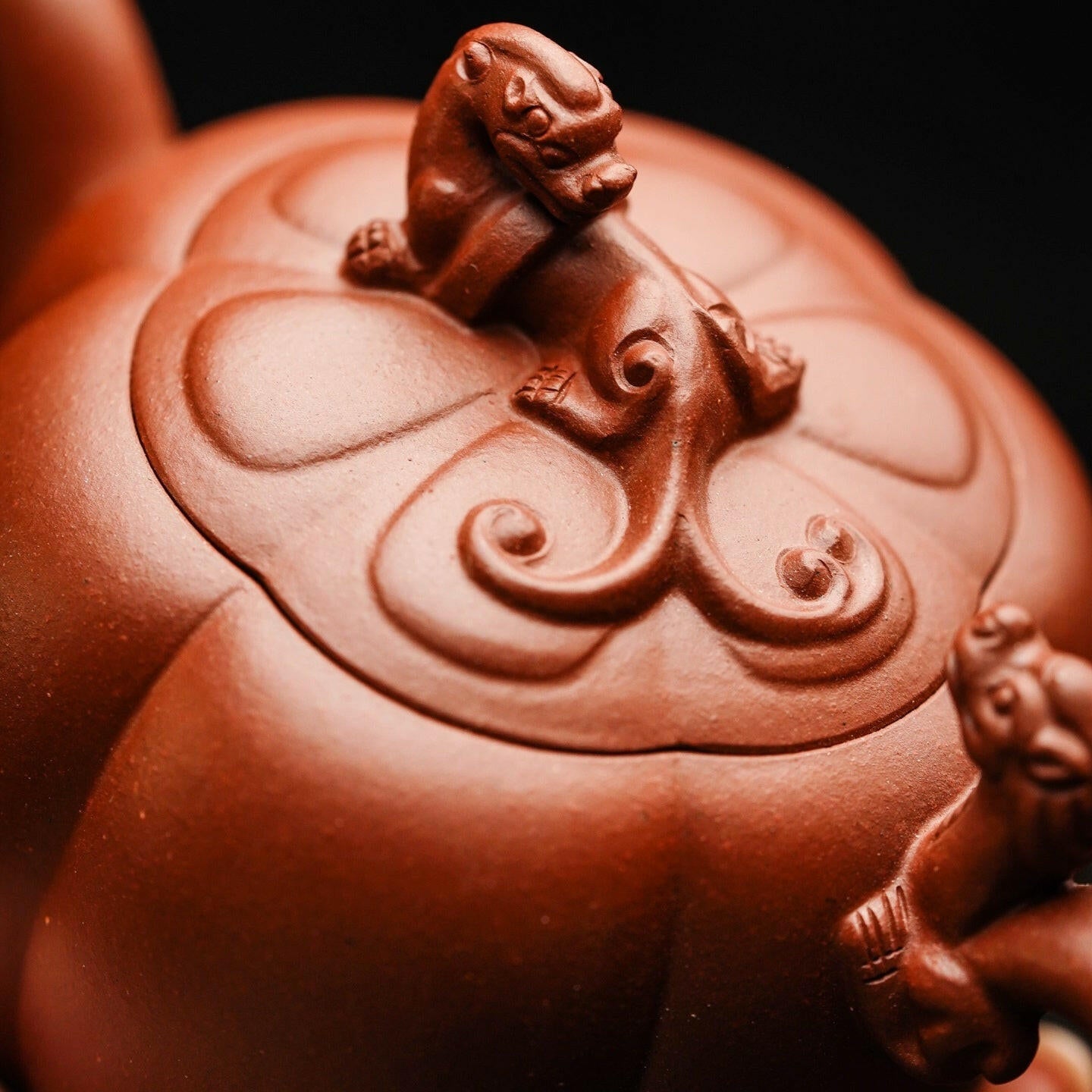 Chi Long 190cc - Yixing Handmade Teapot 江苏宜兴
