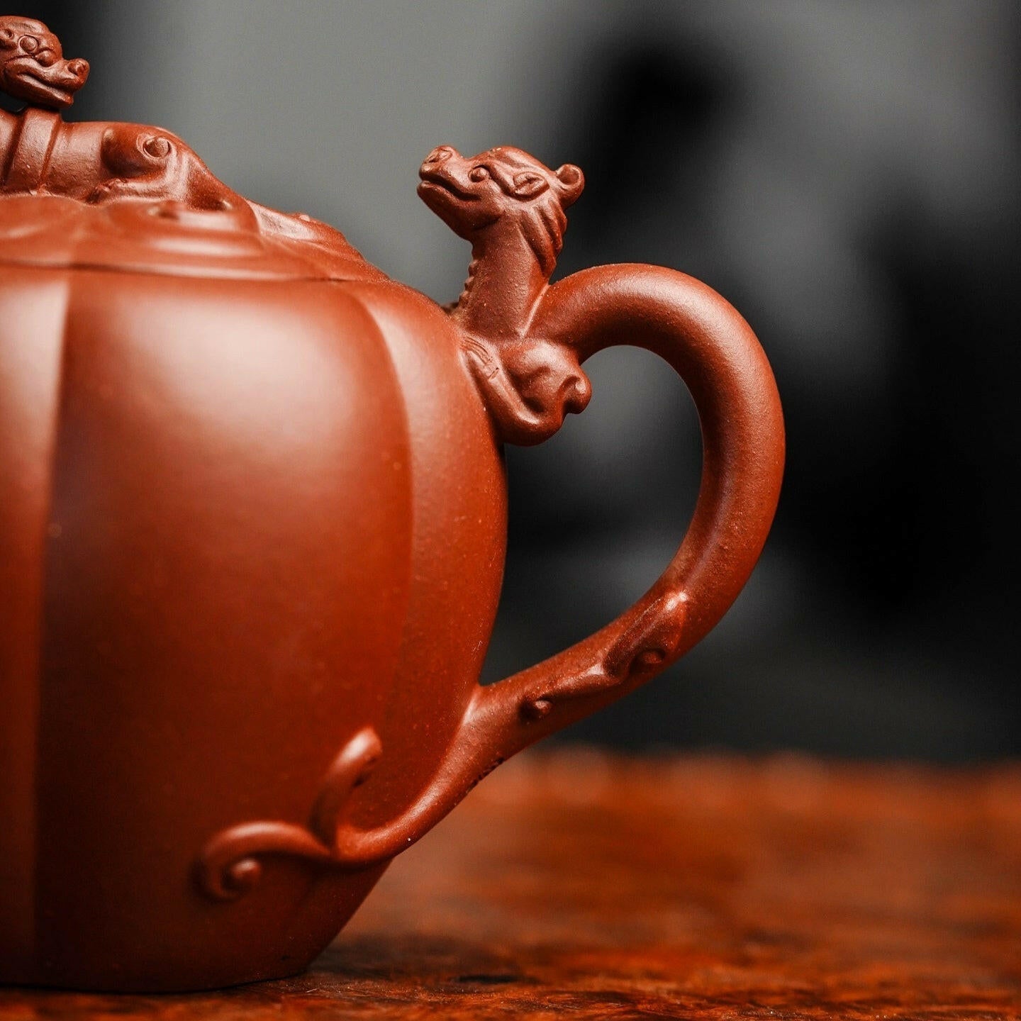 Chi Long 190cc - Yixing Handmade Teapot 江苏宜兴