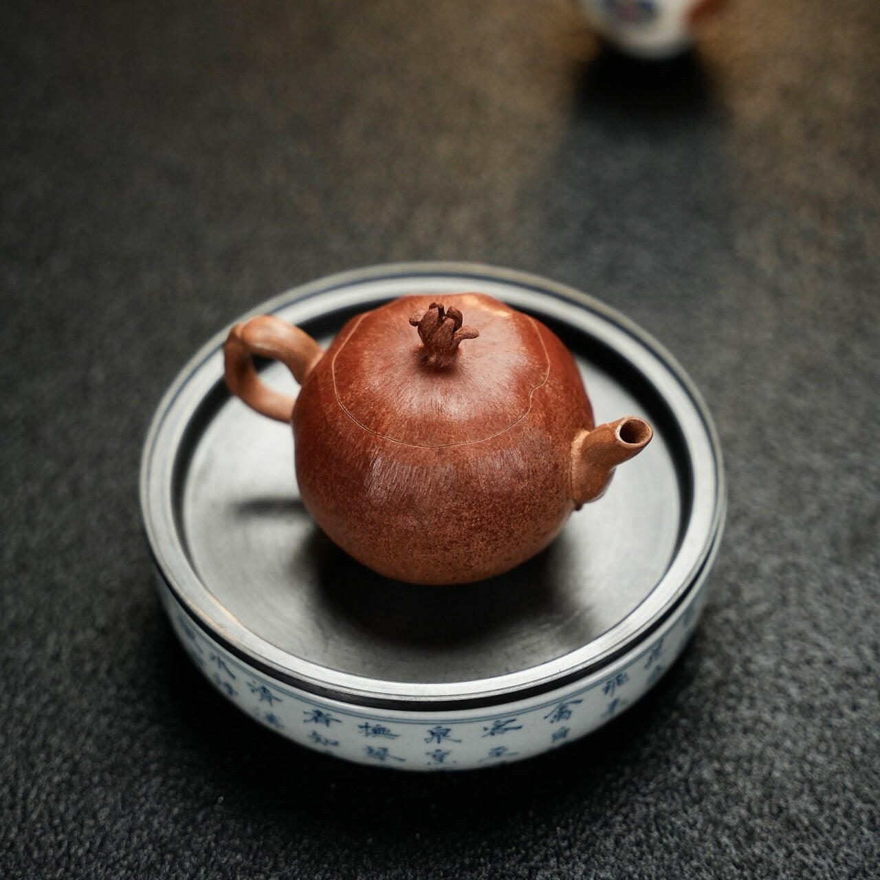 Xiao Shi Liu - Yixing Handmade Teapot 江苏宜兴