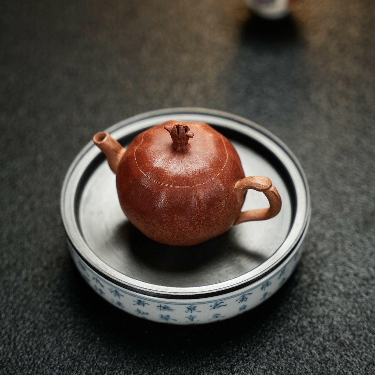 Xiao Shi Liu - Yixing Handmade Teapot 江苏宜兴