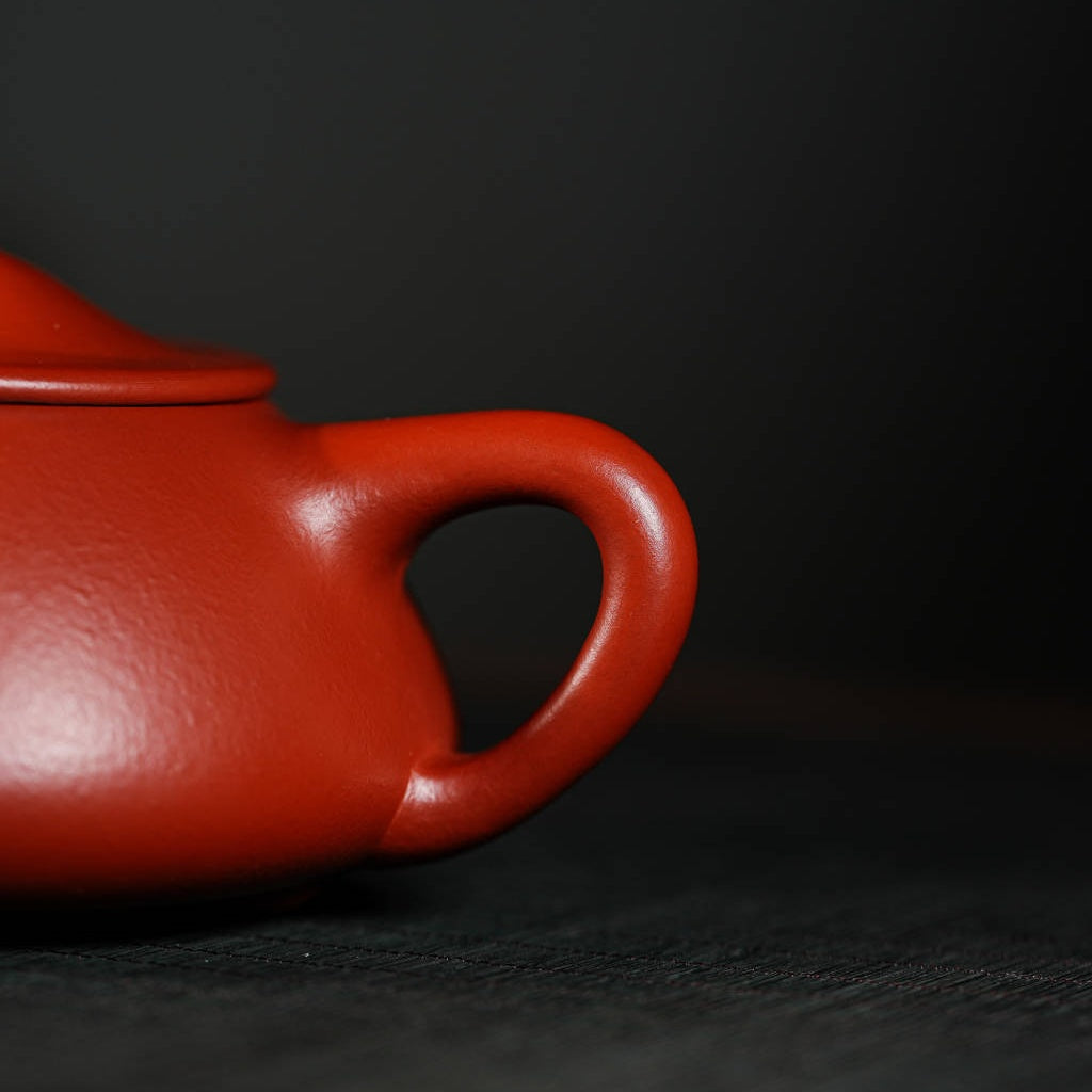 Jing Zhou Shi Piao 200cc - Yixing Handmade Teapot 江苏宜兴
