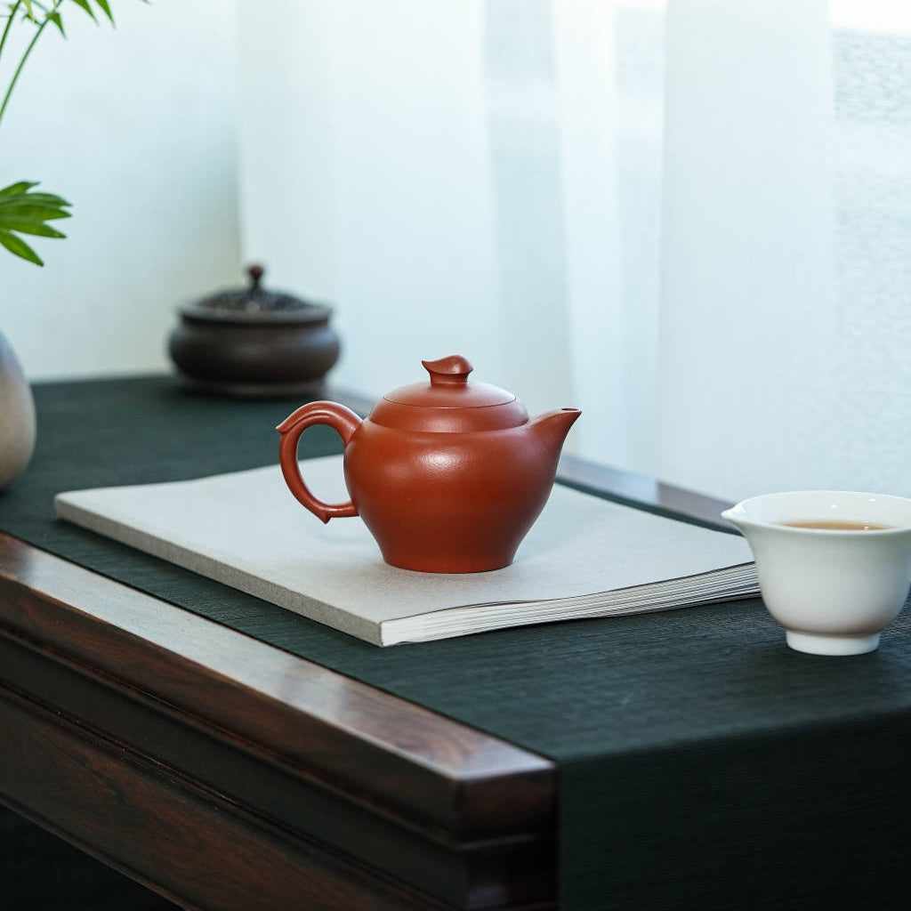Yang Fan Qi Hang 200cc - Yixing Handmade Teapot 江苏宜兴