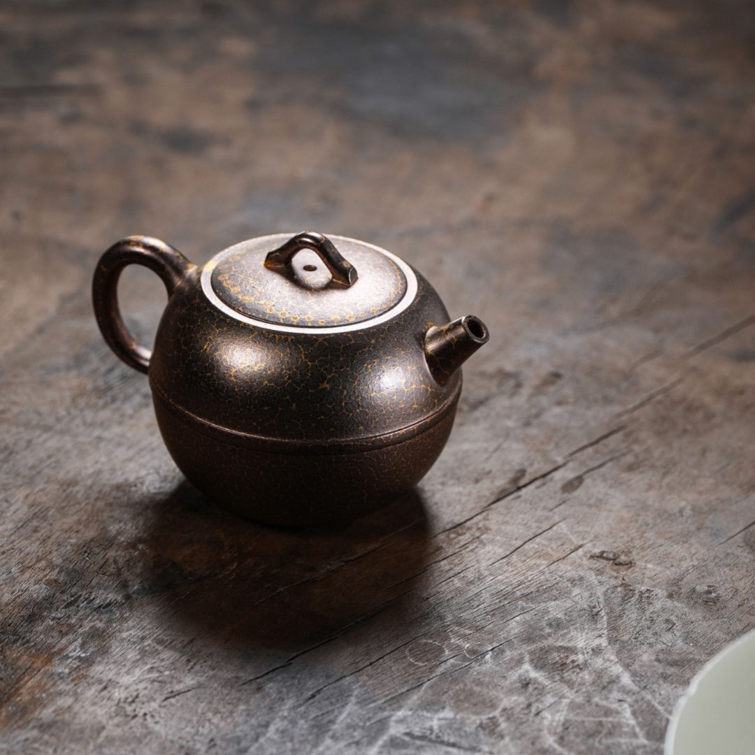Xian Dai 180cc - Yixing Handmade Teapot 江苏宜兴