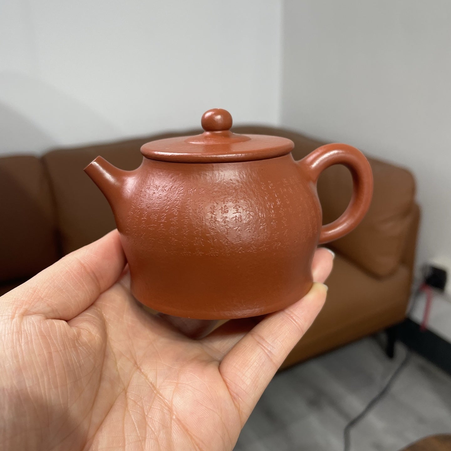 Jing Guan 130cc - Yixing Handmade Teapot 江苏宜兴