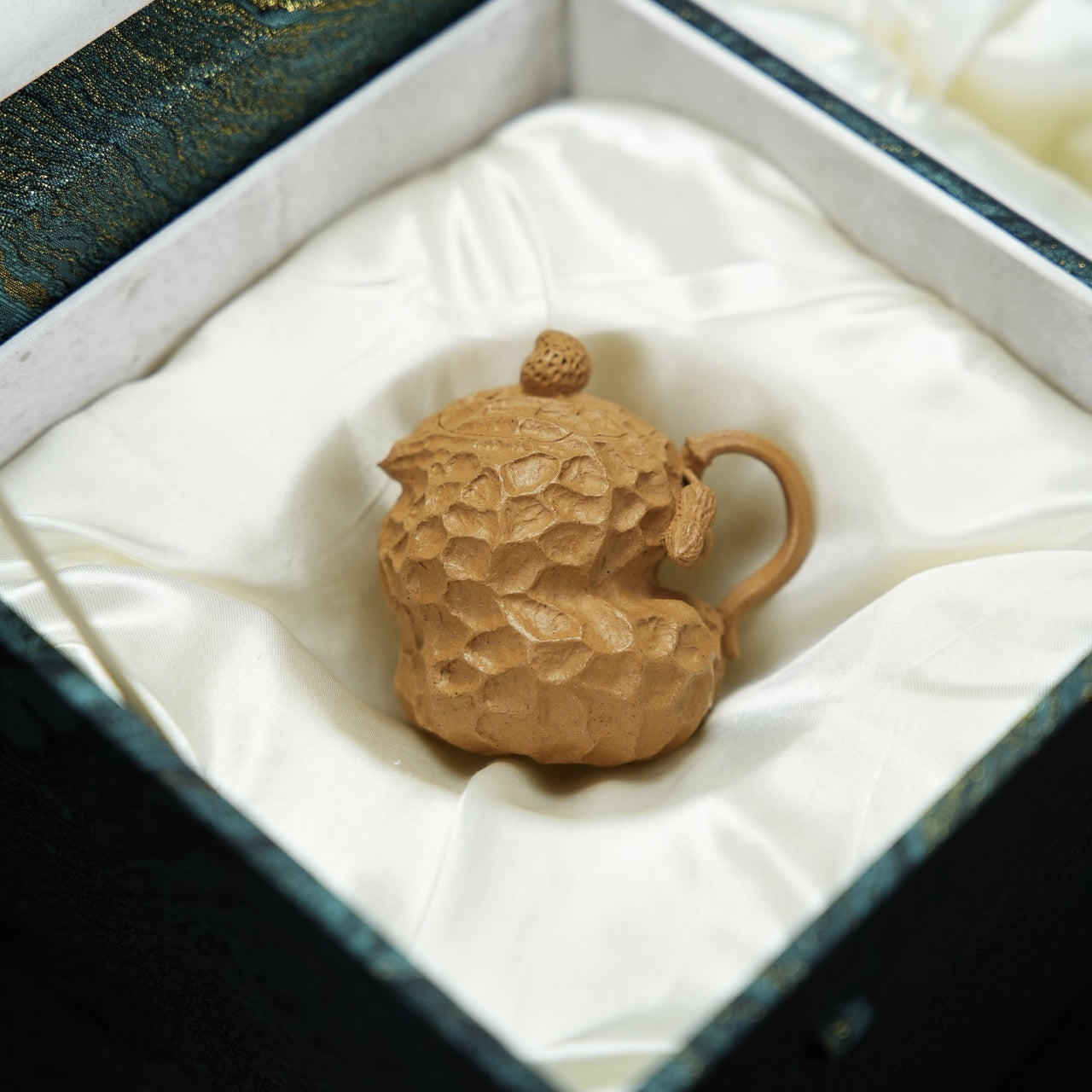Hao Shi Hua Sheng 80cc - Yixing Handmade Teapot 江苏宜兴