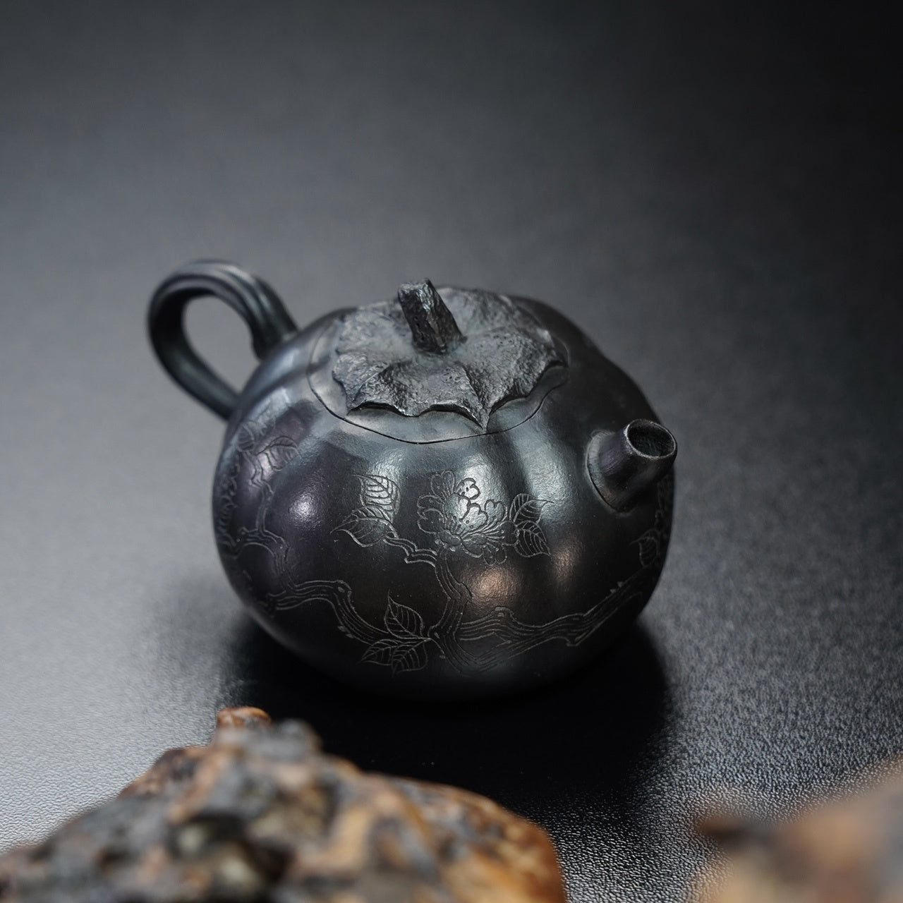 Xiao Qie Gua 100cc - Yixing Handmade Teapot 江苏宜兴