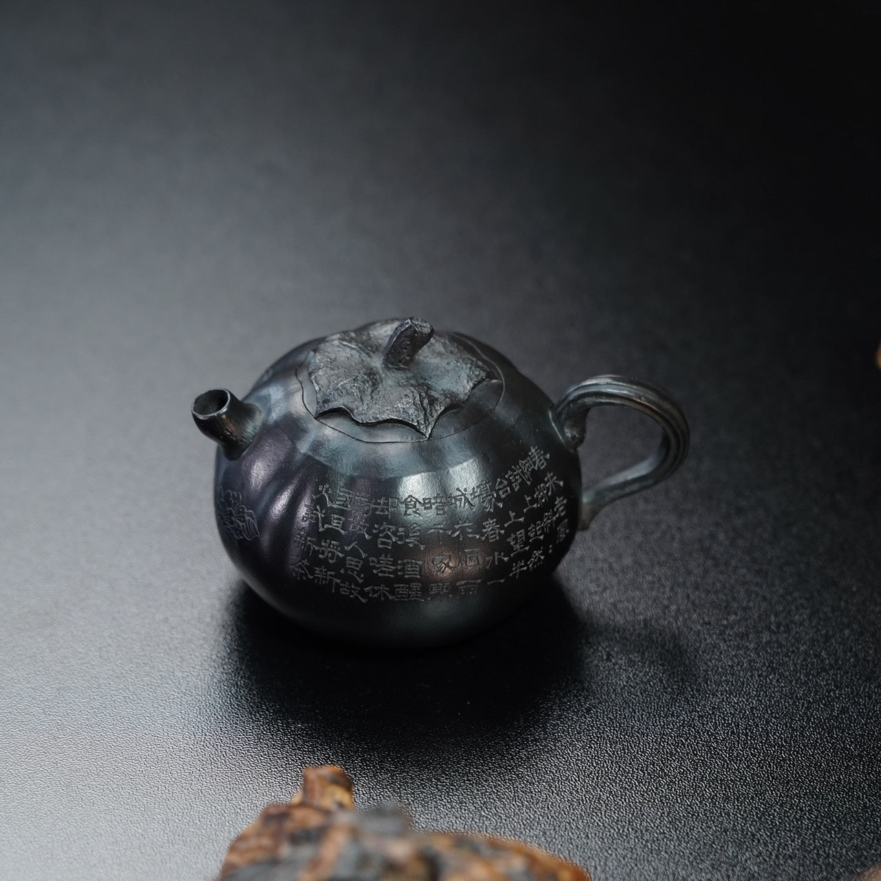 Xiao Qie Gua 100cc - Yixing Handmade Teapot 江苏宜兴