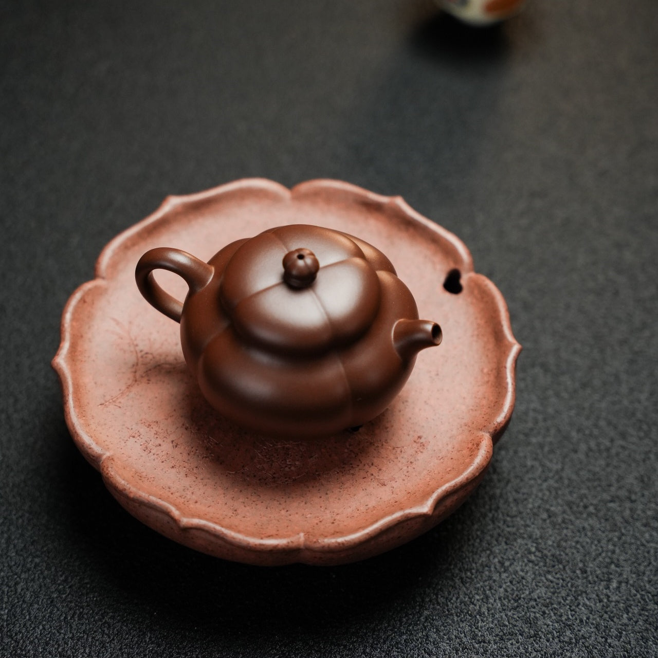Ling Hua - Yixing Handmade Dry Bubble Tray 江苏宜兴