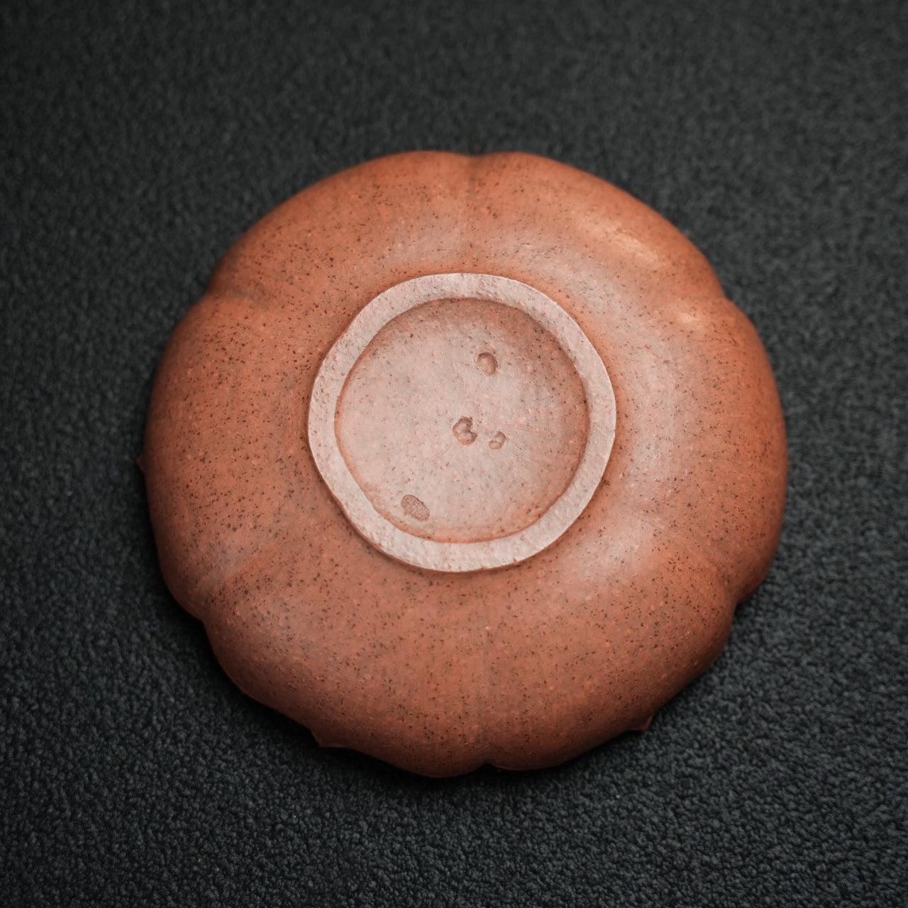 Ling Hua - Yixing Handmade Dry Bubble Tray 江苏宜兴