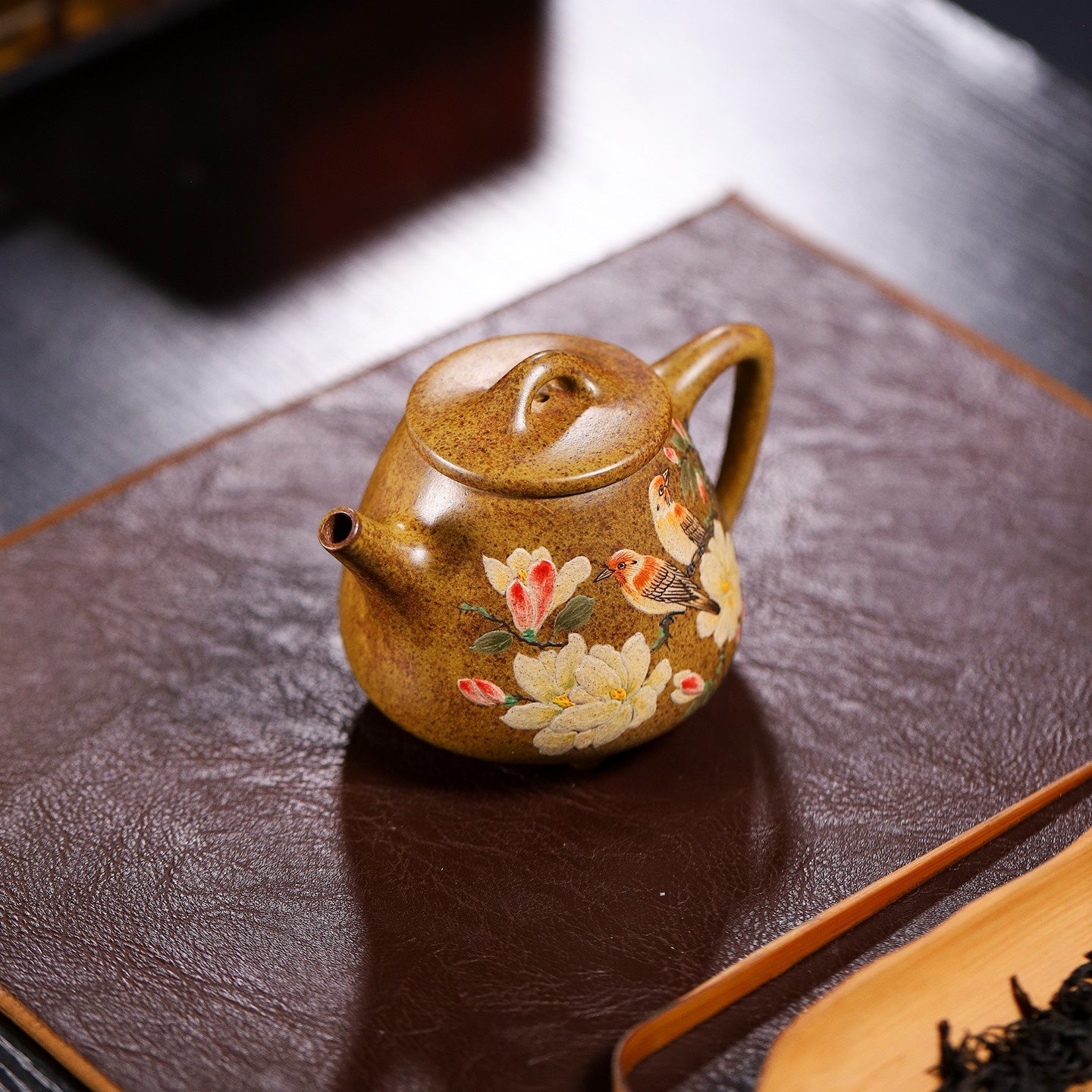 Gao Shi Piao 200cc - Yixing Handmade Teapot 江苏宜兴