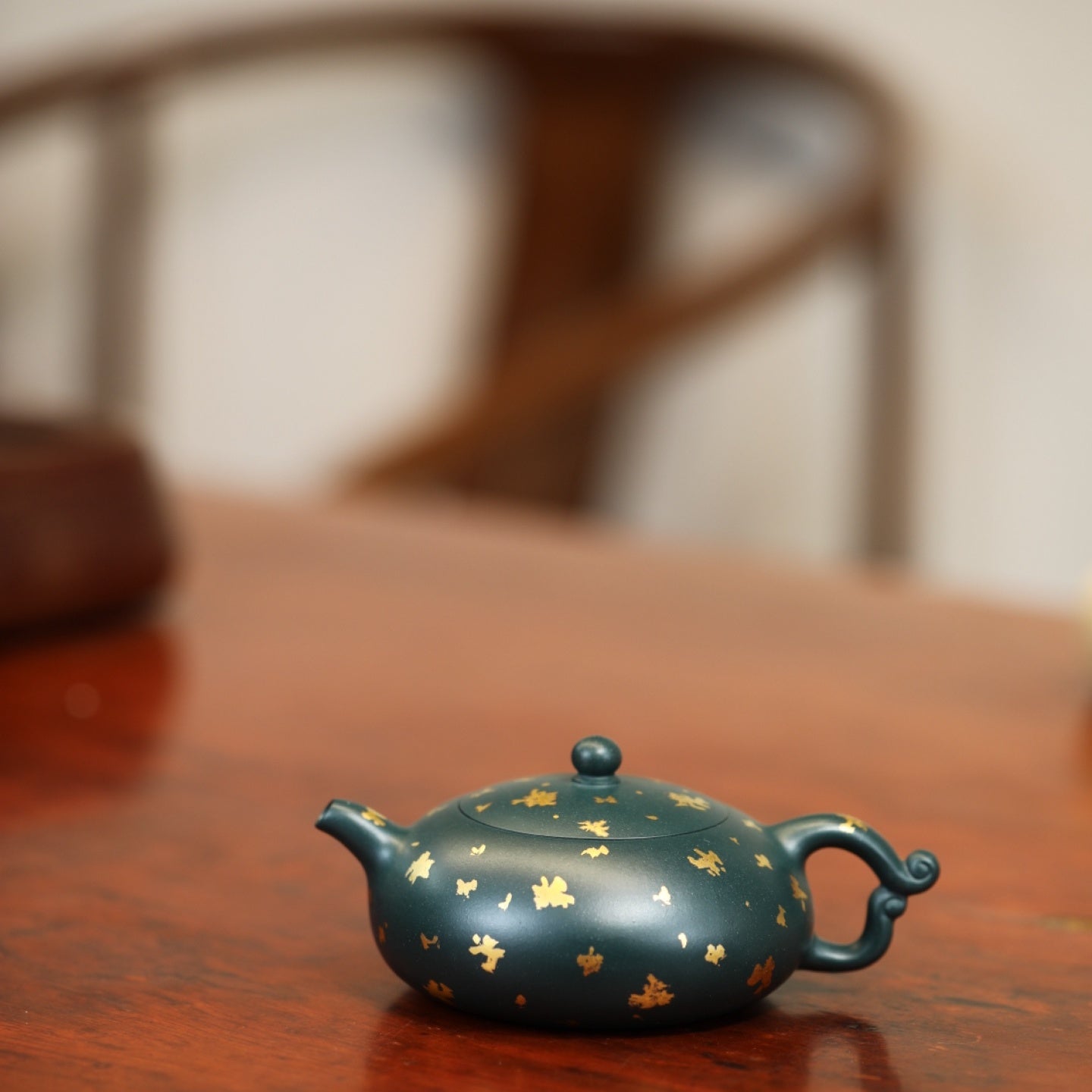 Mu Xue Liu Xia 160cc - Yixing Handmade Teapot 江苏宜兴