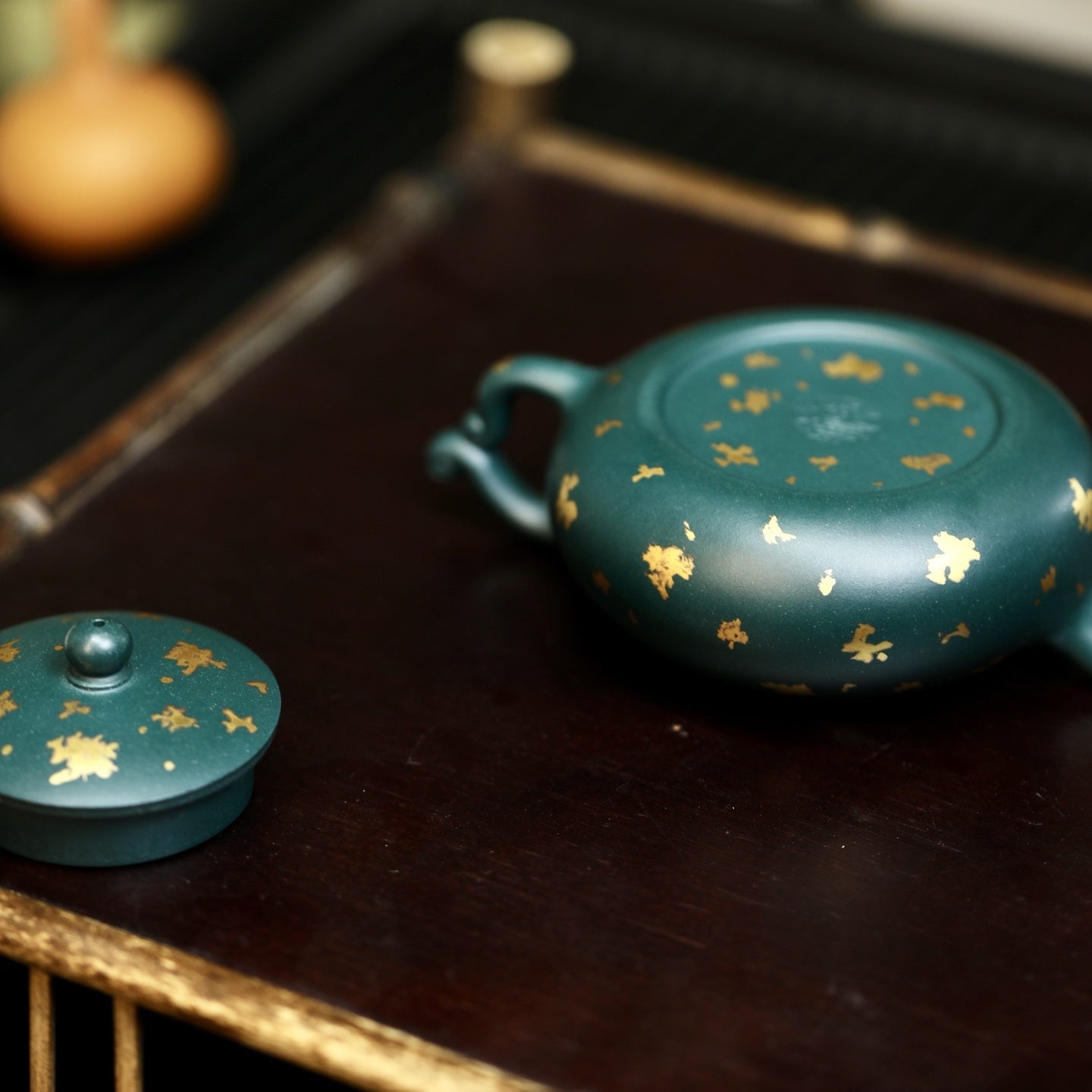 Mu Xue Liu Xia 160cc - Yixing Handmade Teapot 江苏宜兴