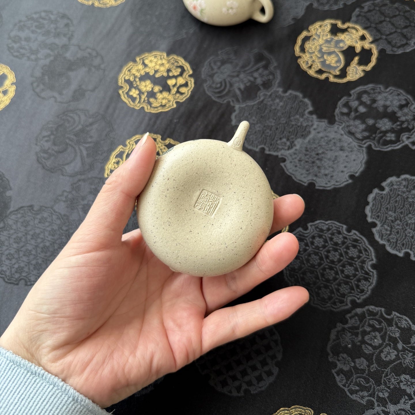 Xiao Xiao Xi Shi 80cc - Yixing Handmade Teapot 江苏宜兴