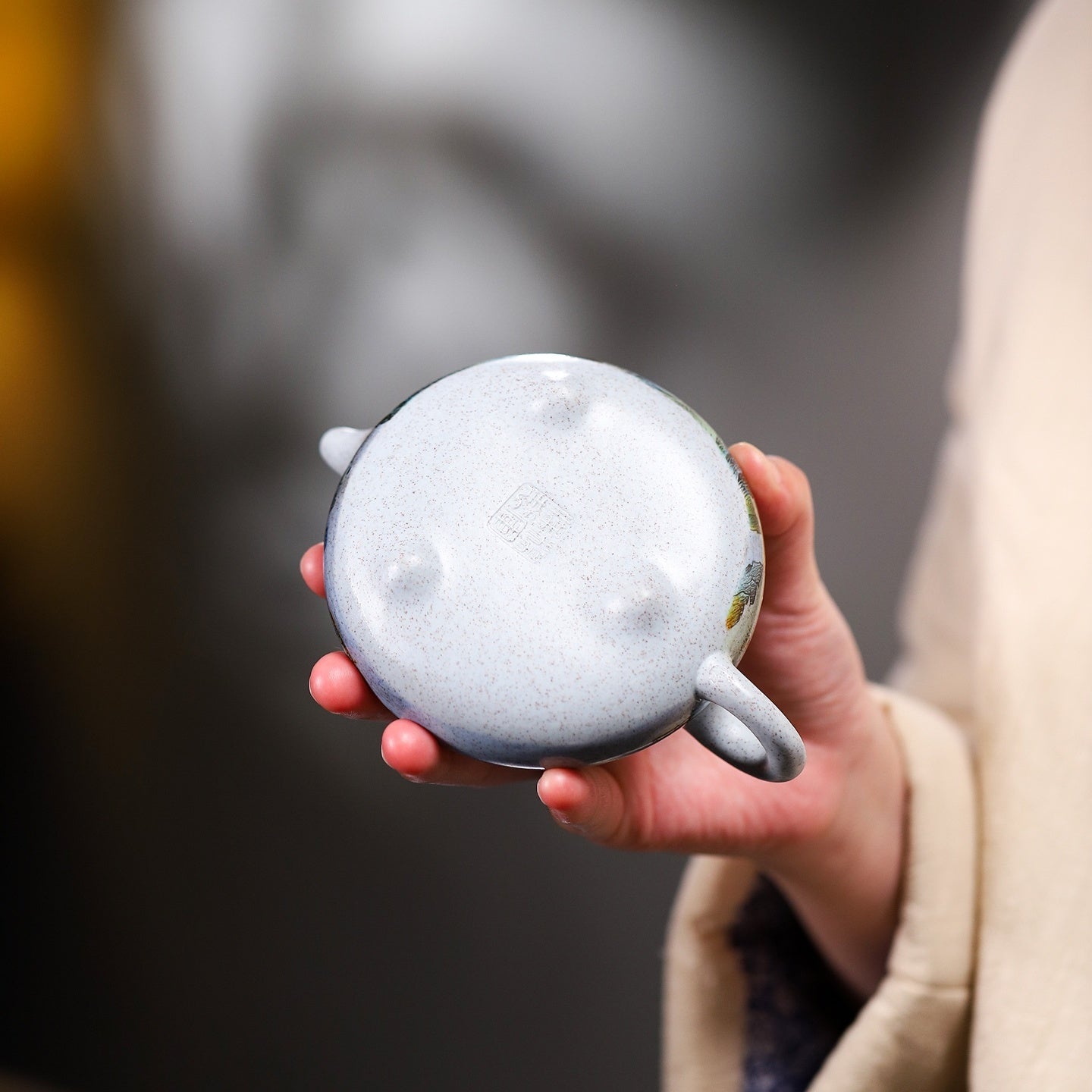 Han Tang Shi Piao - Yixing Handmade Teapot 江苏宜兴