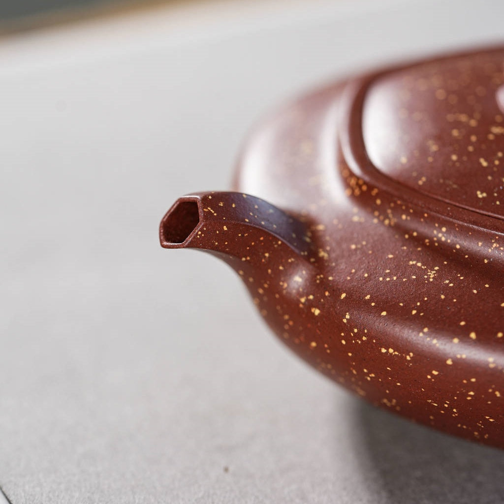 Shu He 125cc - Yixing Handmade Teapot 江苏宜兴