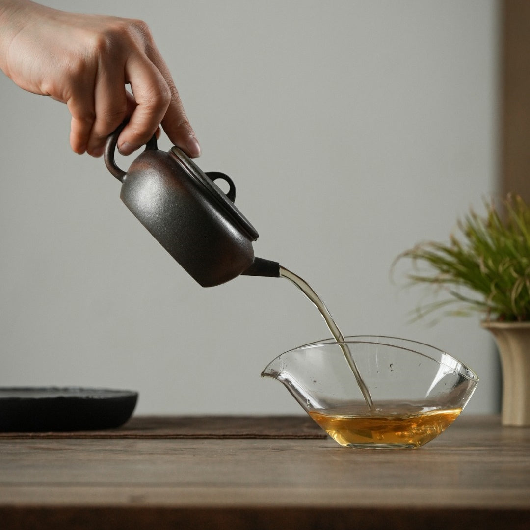 Da Bin Shi Yi 170cc - Yixing Handmade Teapot 江苏宜兴