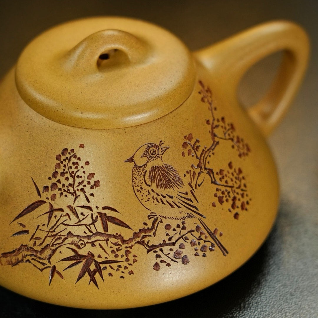 Zi Ye Shi Piao 120cc - Yixing Handmade Teapot 江苏宜兴
