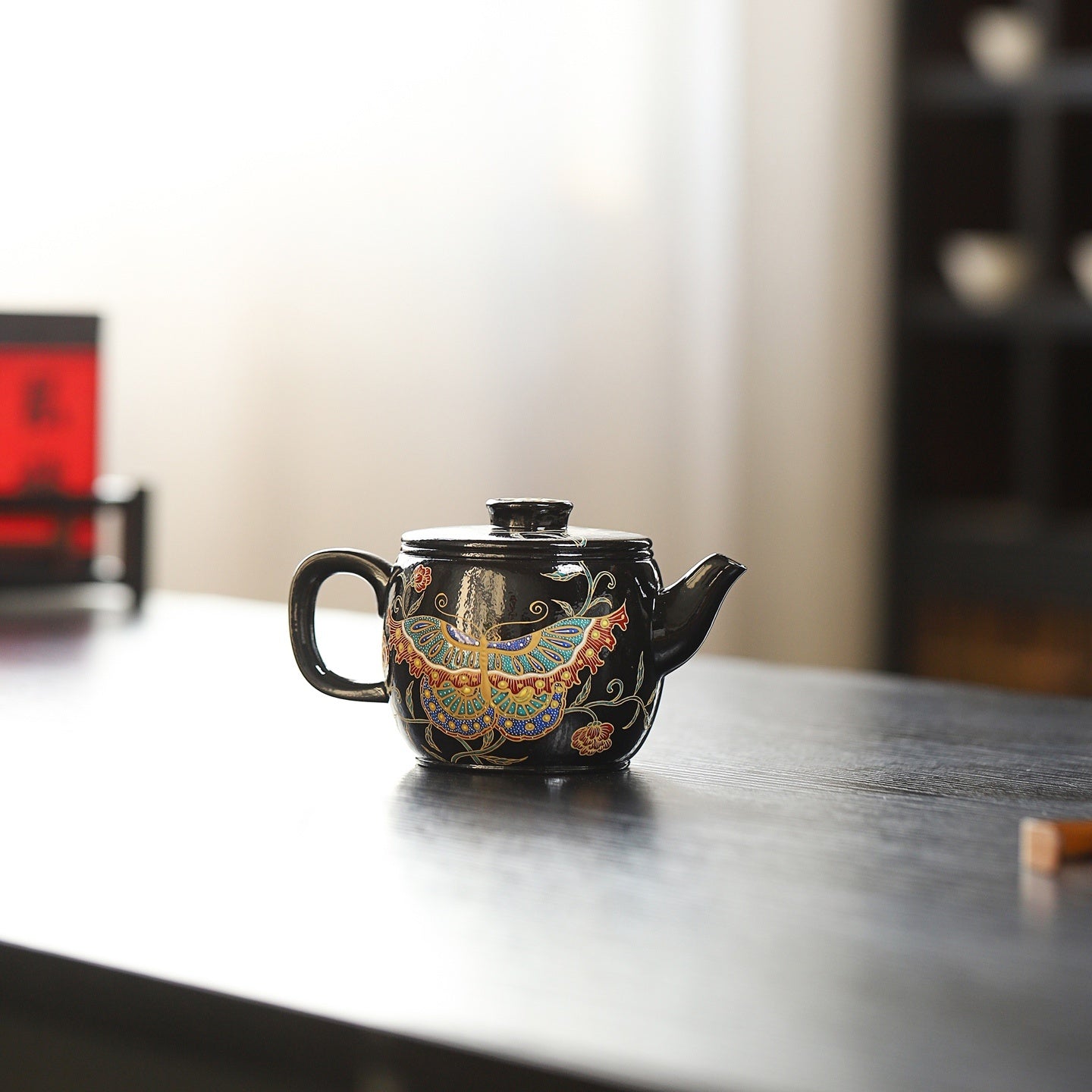 Han Wa 170cc - Yixing Handmade Teapot 江苏宜兴