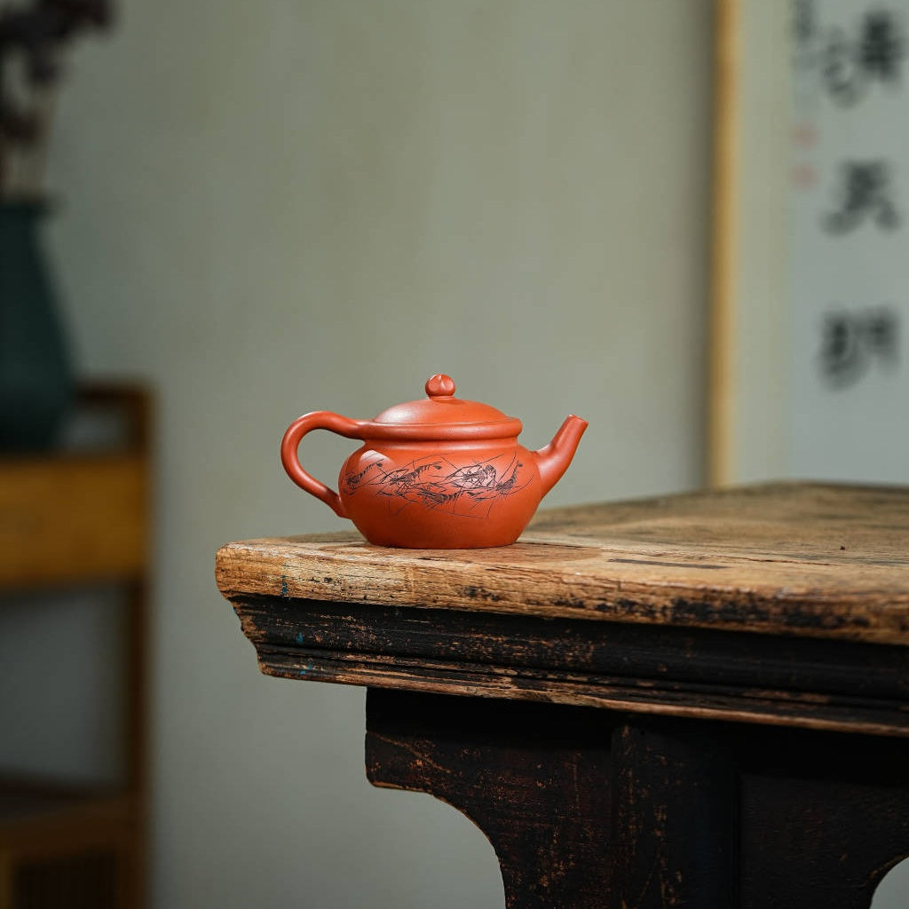 Gong Deng 150cc - Yixing Handmade Teapot 江苏宜兴