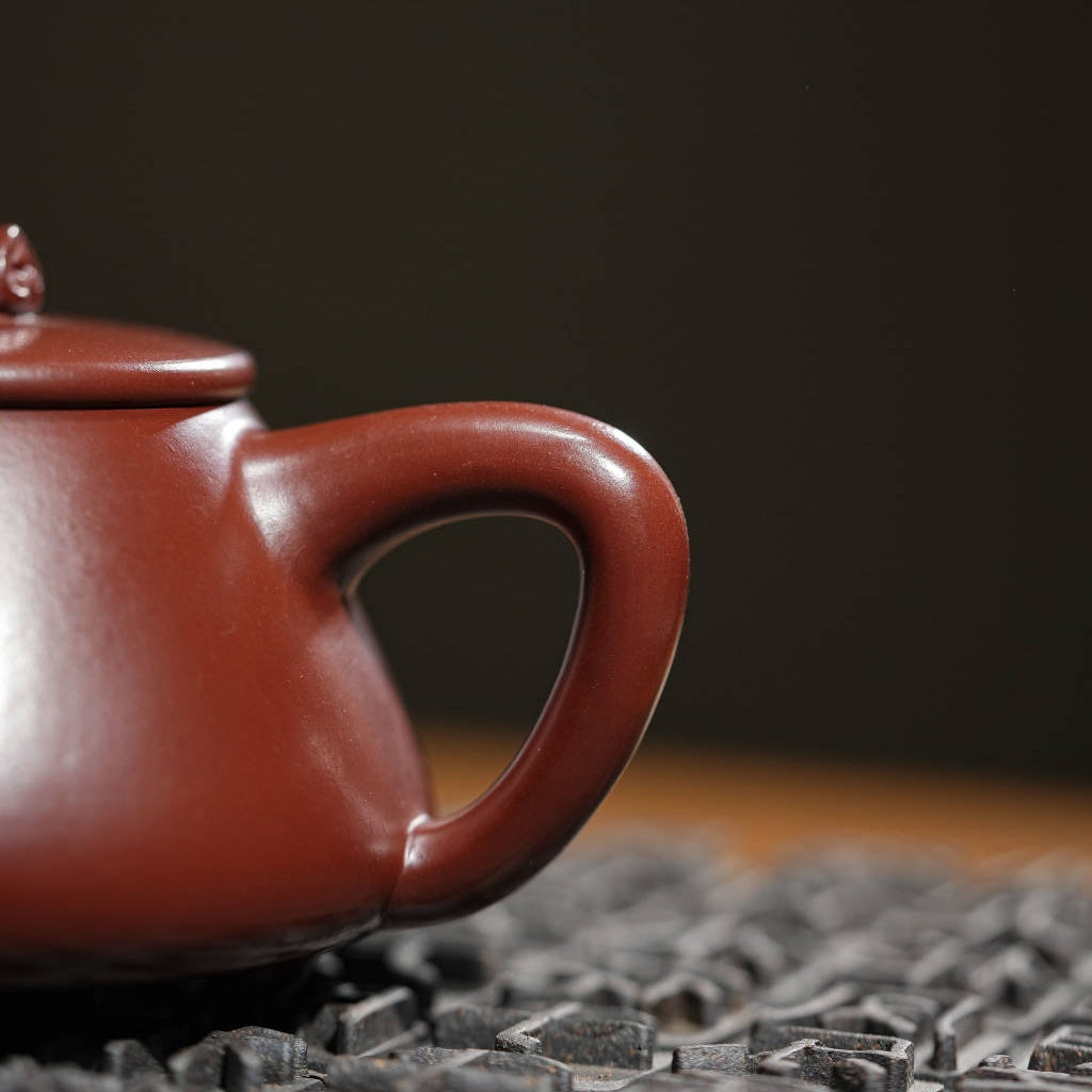 Ru Yi Shi Piao 200cc - Yixing Handmade Teapot 江苏宜兴