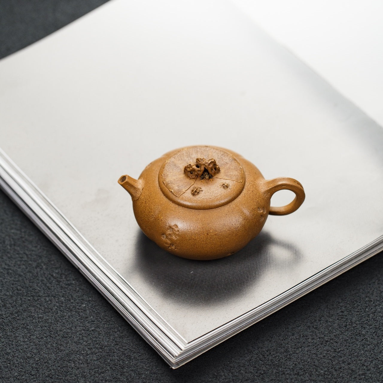 Ting Quan 200cc - Yixing Handmade Teapot 江苏宜兴