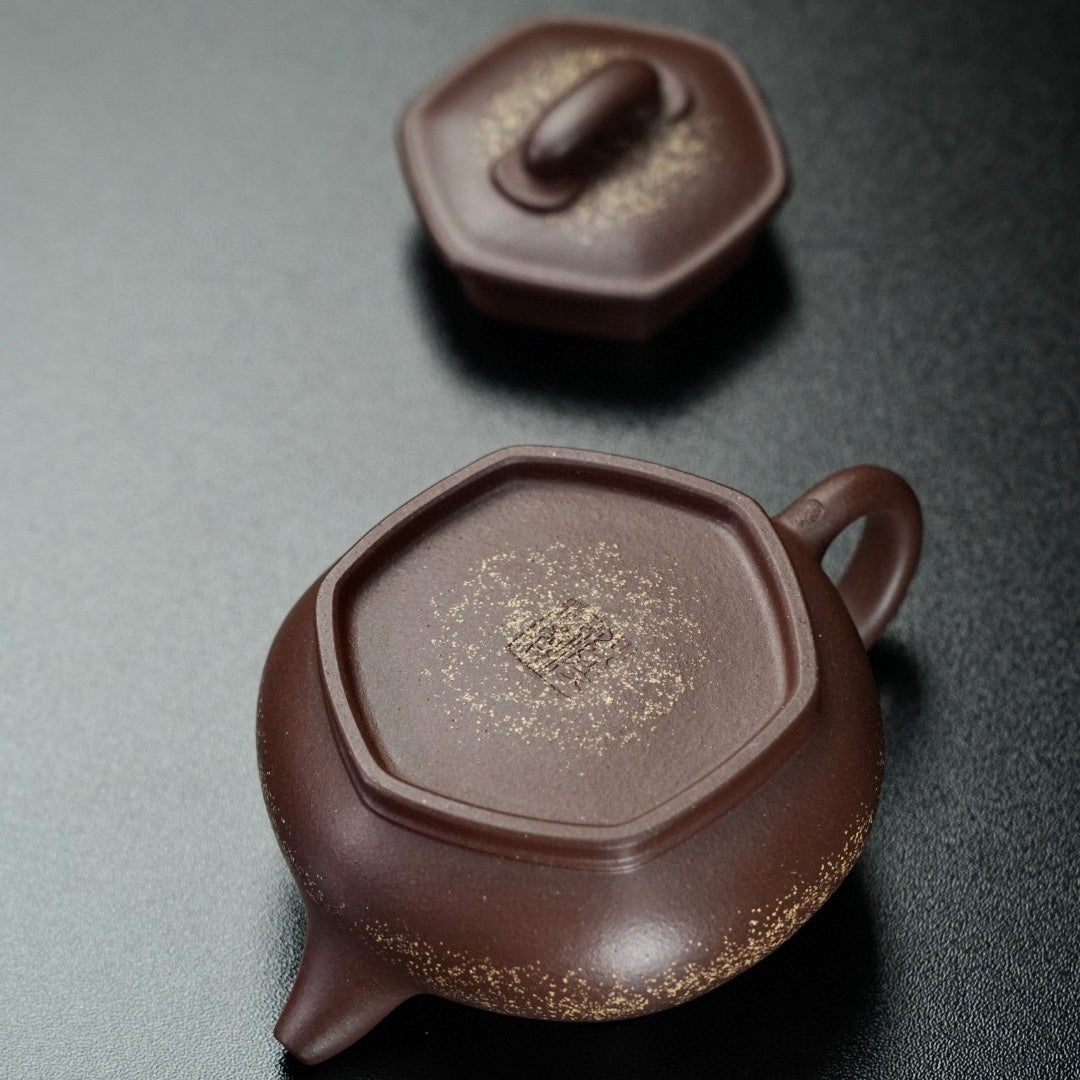 Liu Fang Ru Xiang 180cc - Yixing Handmade Teapot.