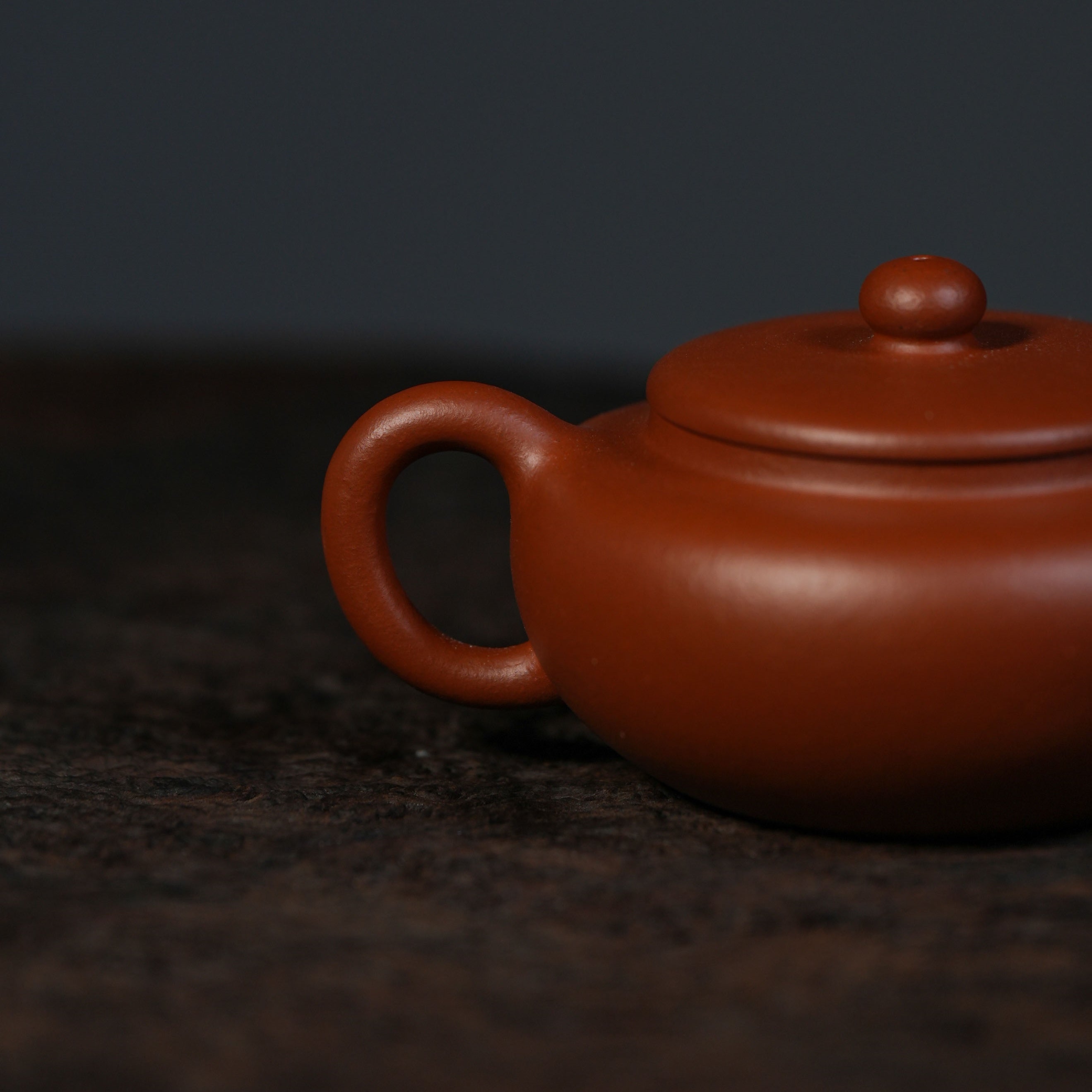 Ping Gai Yuan Hu 110cc - Yixing Handmade Teapot 江苏宜兴