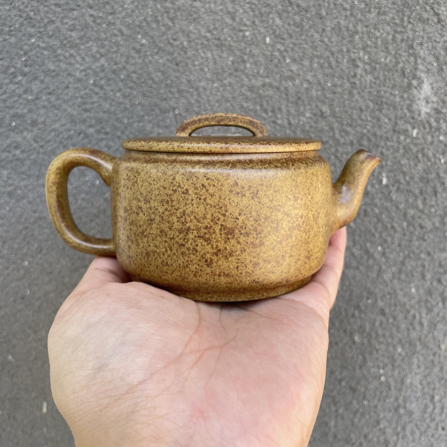 Han Wa 200cc - Yixing Handmade Teapot.