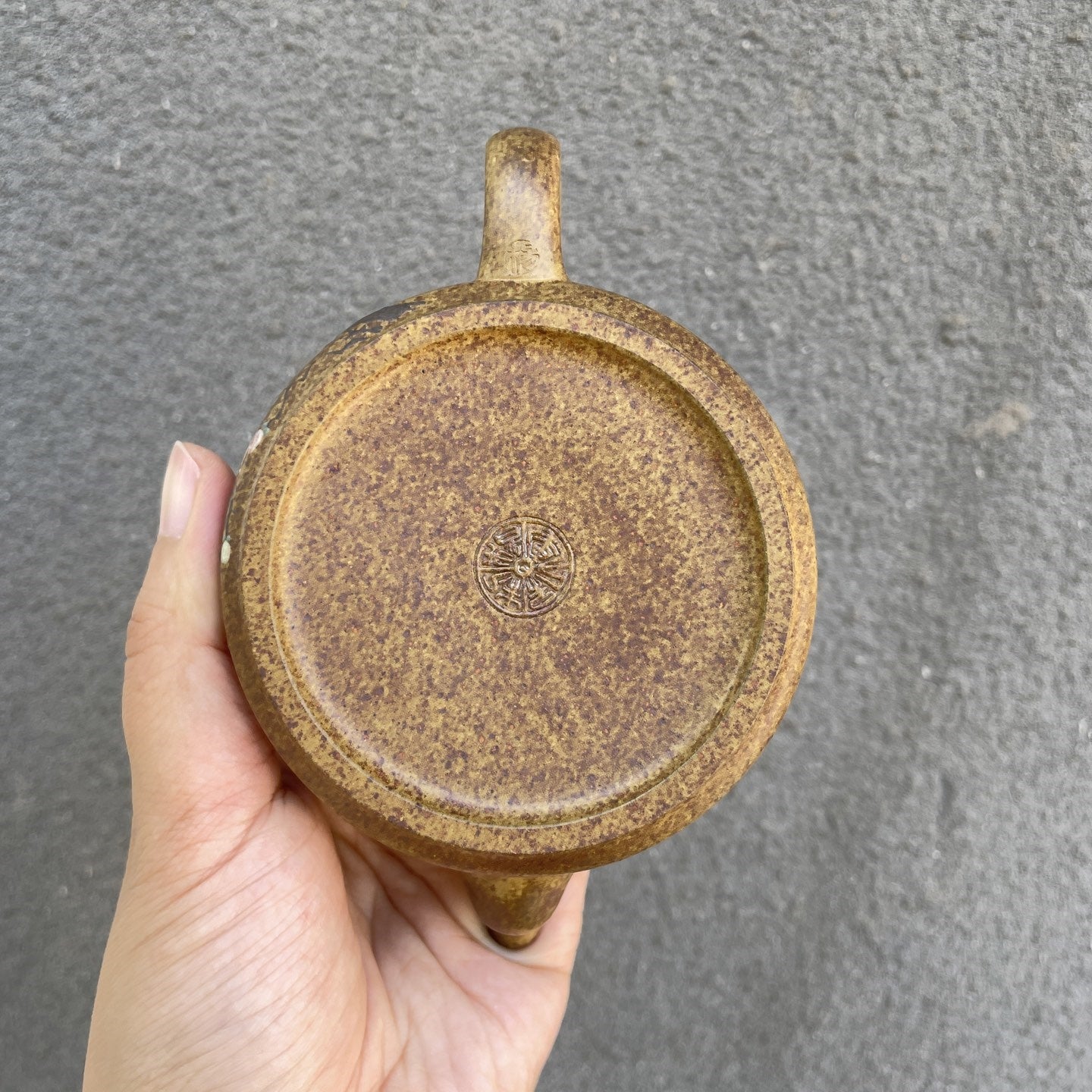 Han Wa 200cc - Yixing Handmade Teapot.