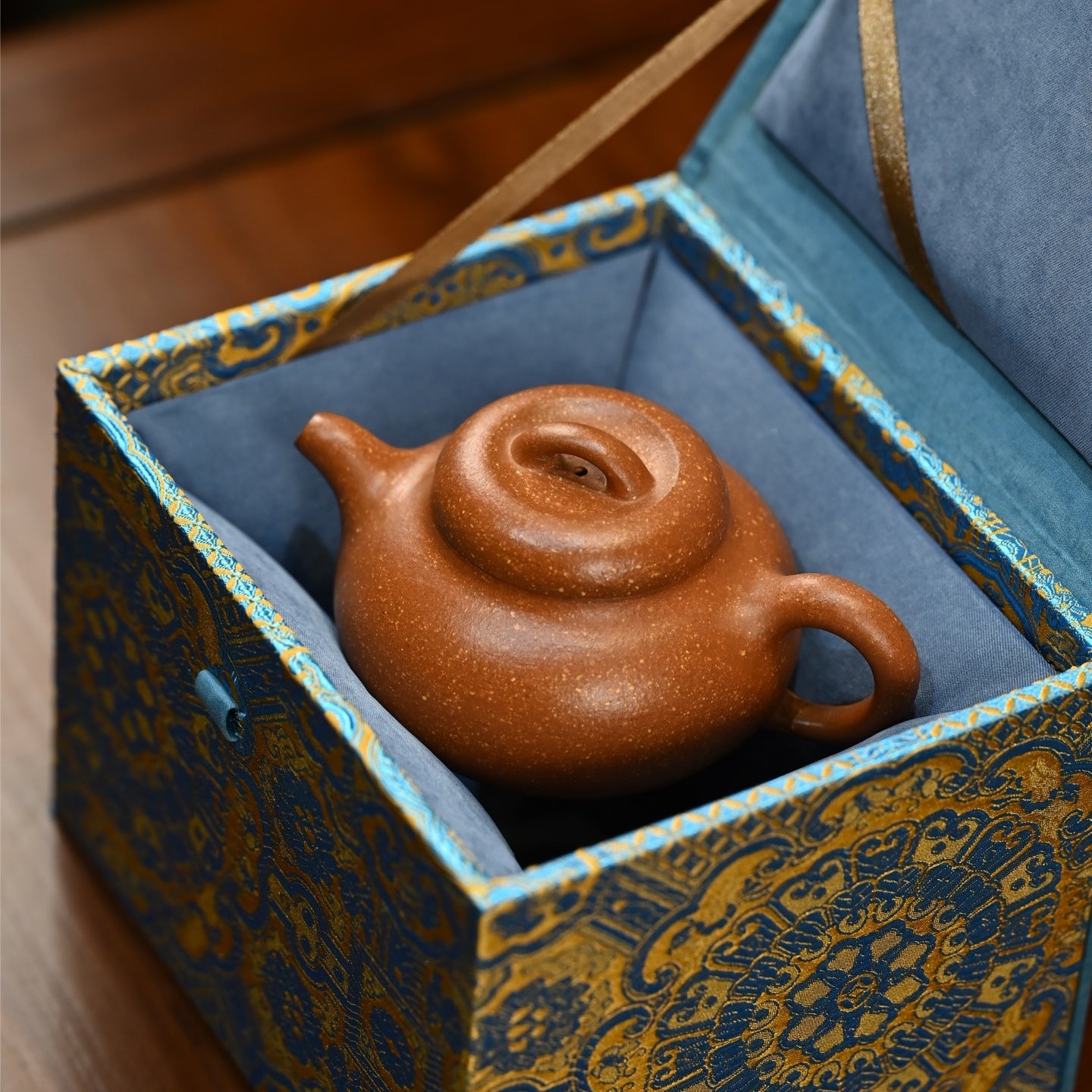 Xi Piao 200cc - Yixing Handmade Teapot.