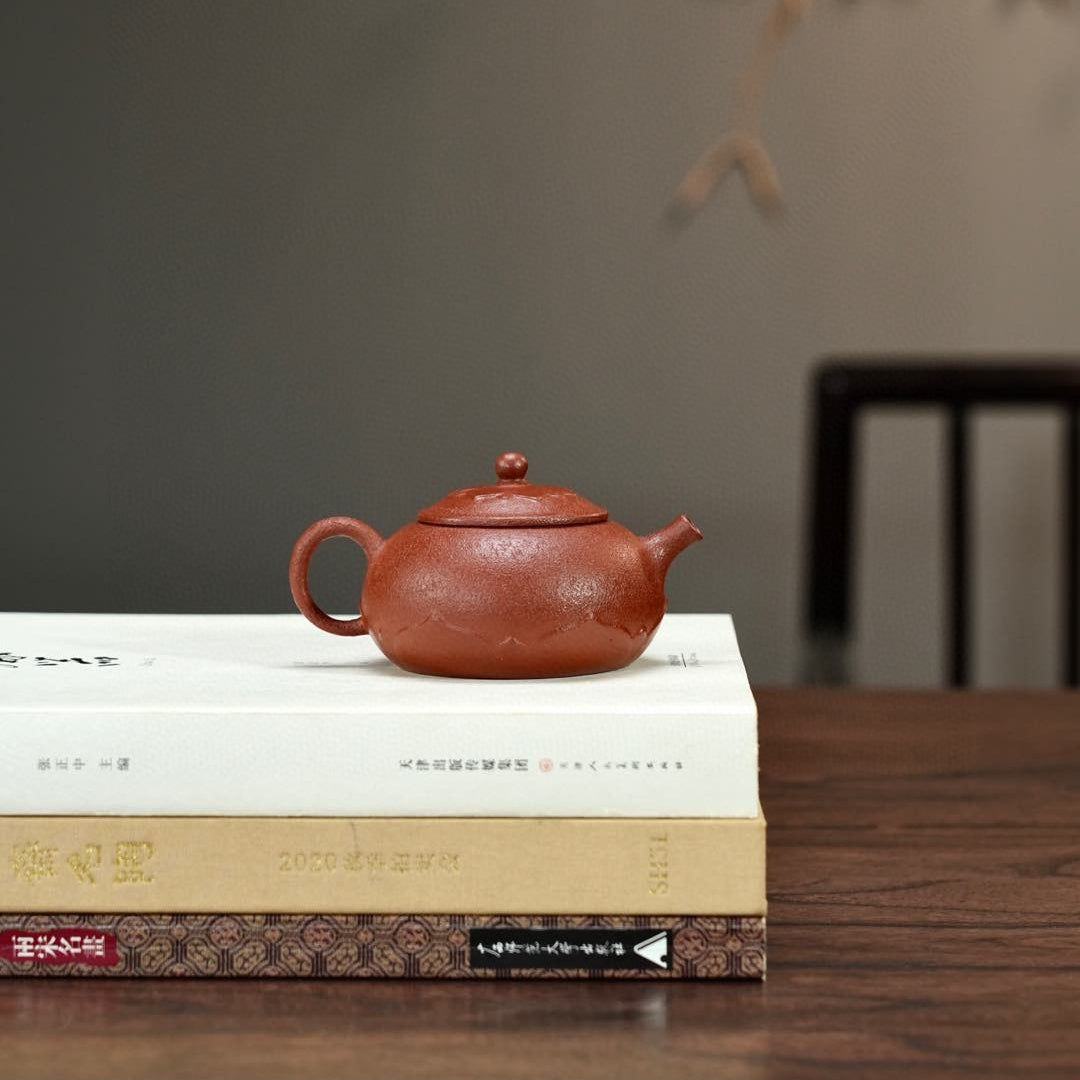 Fan Lian 140cc - Yixing Handmade Teapot.