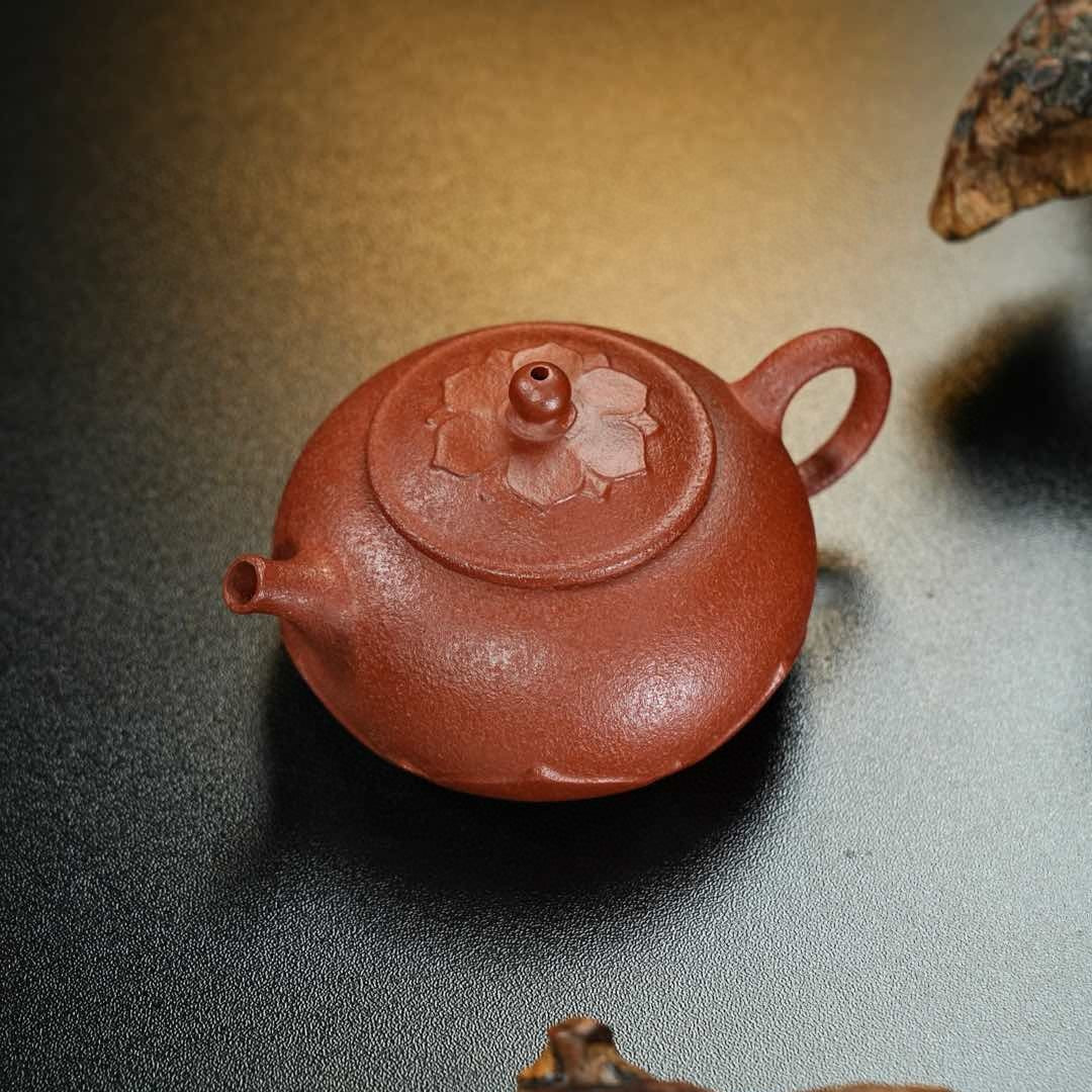 Fan Lian 140cc - Yixing Handmade Teapot.