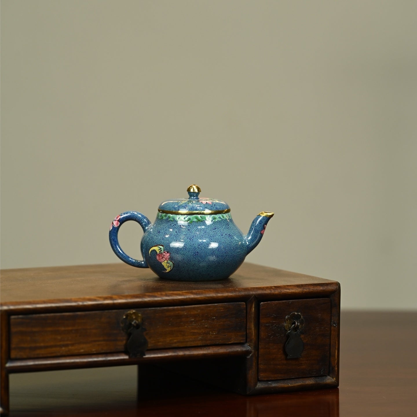 Jun De 130cc - Yixing Handmade Teapot.