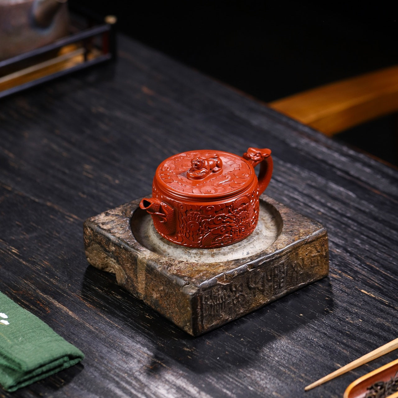 Fu Diao Han Wa 180cc - Yixing Handmade Teapot.