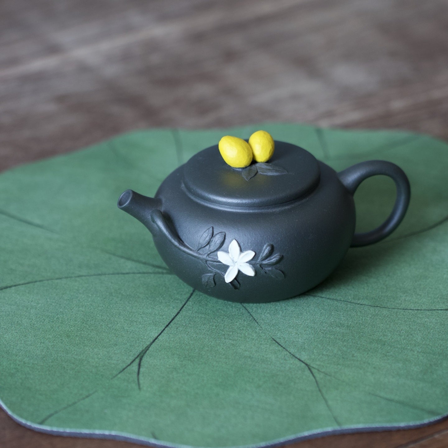 Fan Hua 125cc - Yixing Handmade Teapot.